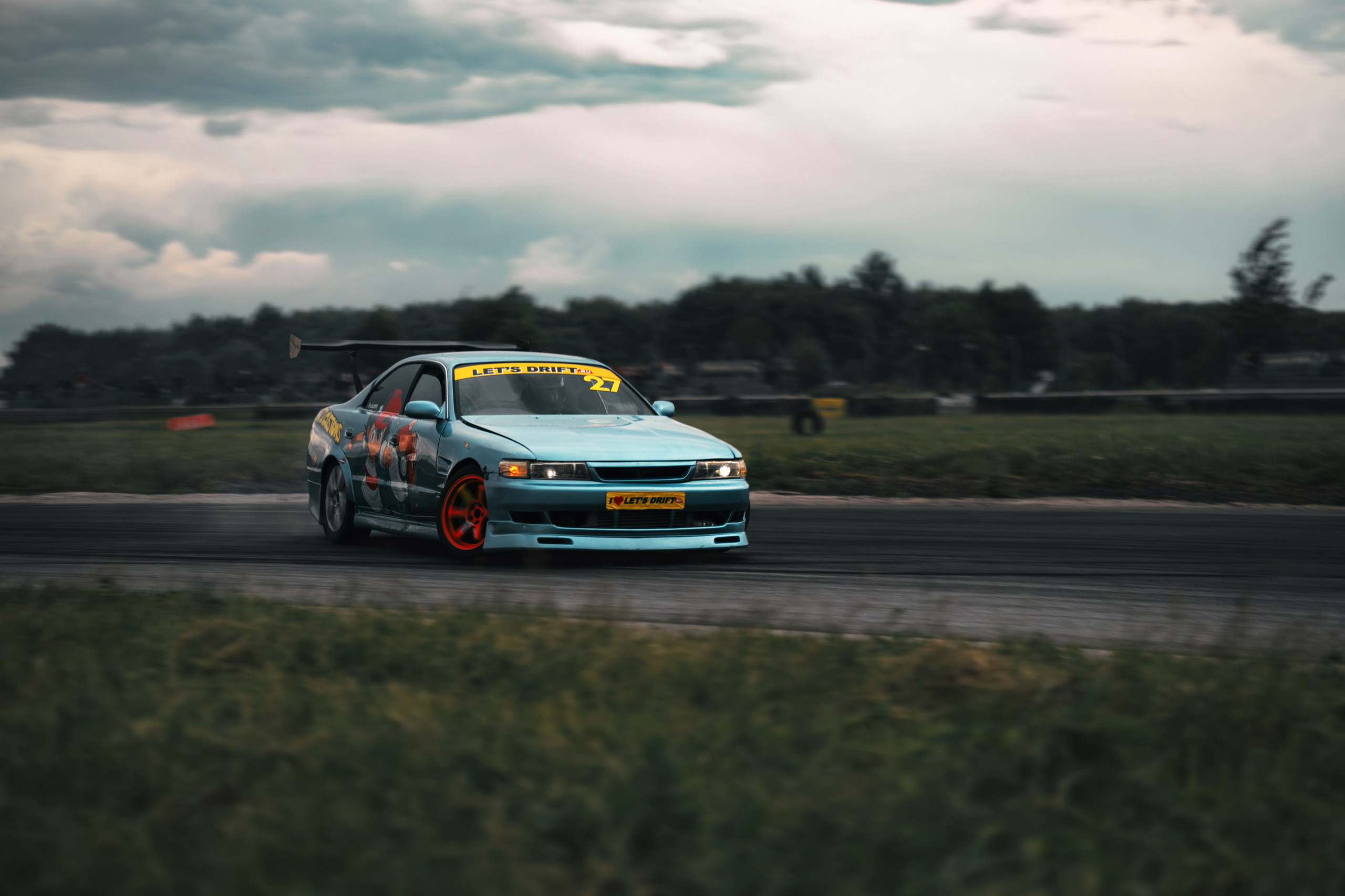 Фоторепортаж с «Больших Гонок» — дрифт, драг, звук