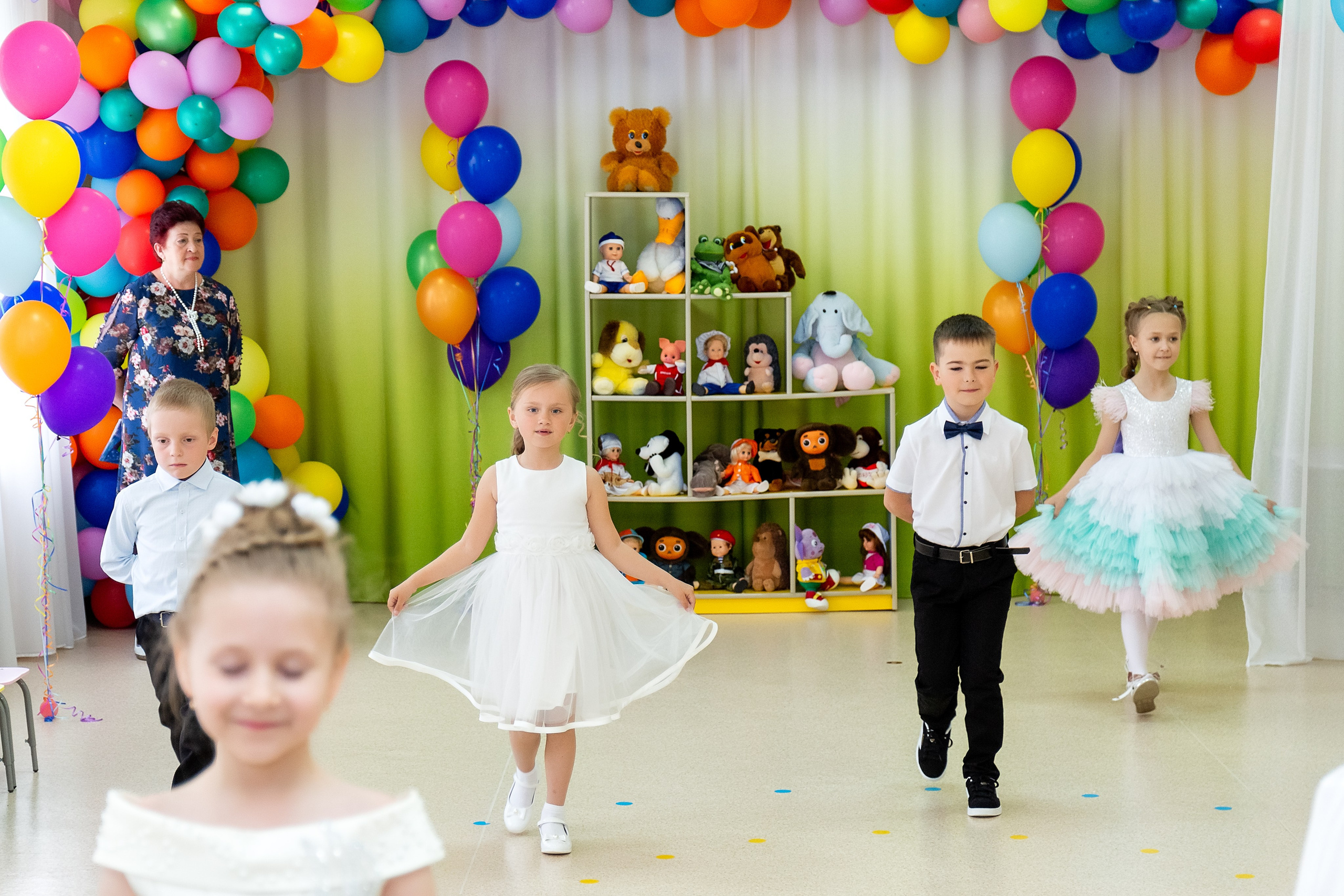 Выпускной. Детский сад «Тигрёнок». Стильный выпускной альбом Владивосток фотограф Вероника Мигачева