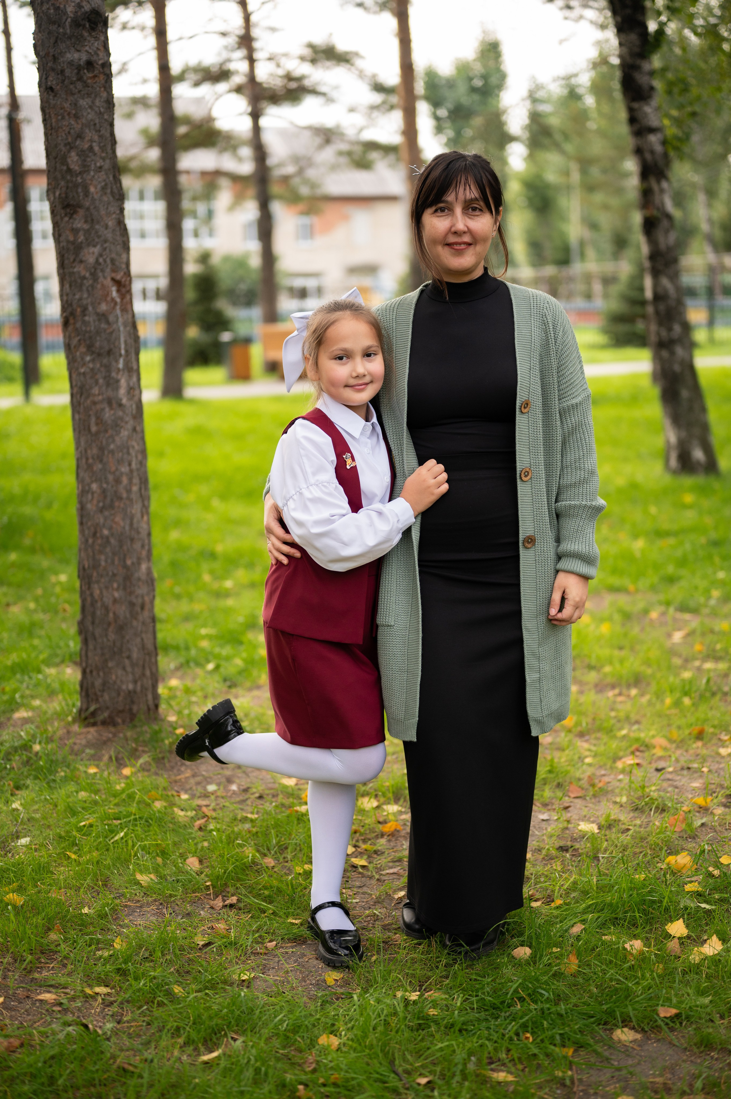 1 сентября 16 гимназия 2 класс (линейка + в классе+ на улице). Фотограф новорожденных, семейный детский в Тюмени Татьяна Морозова