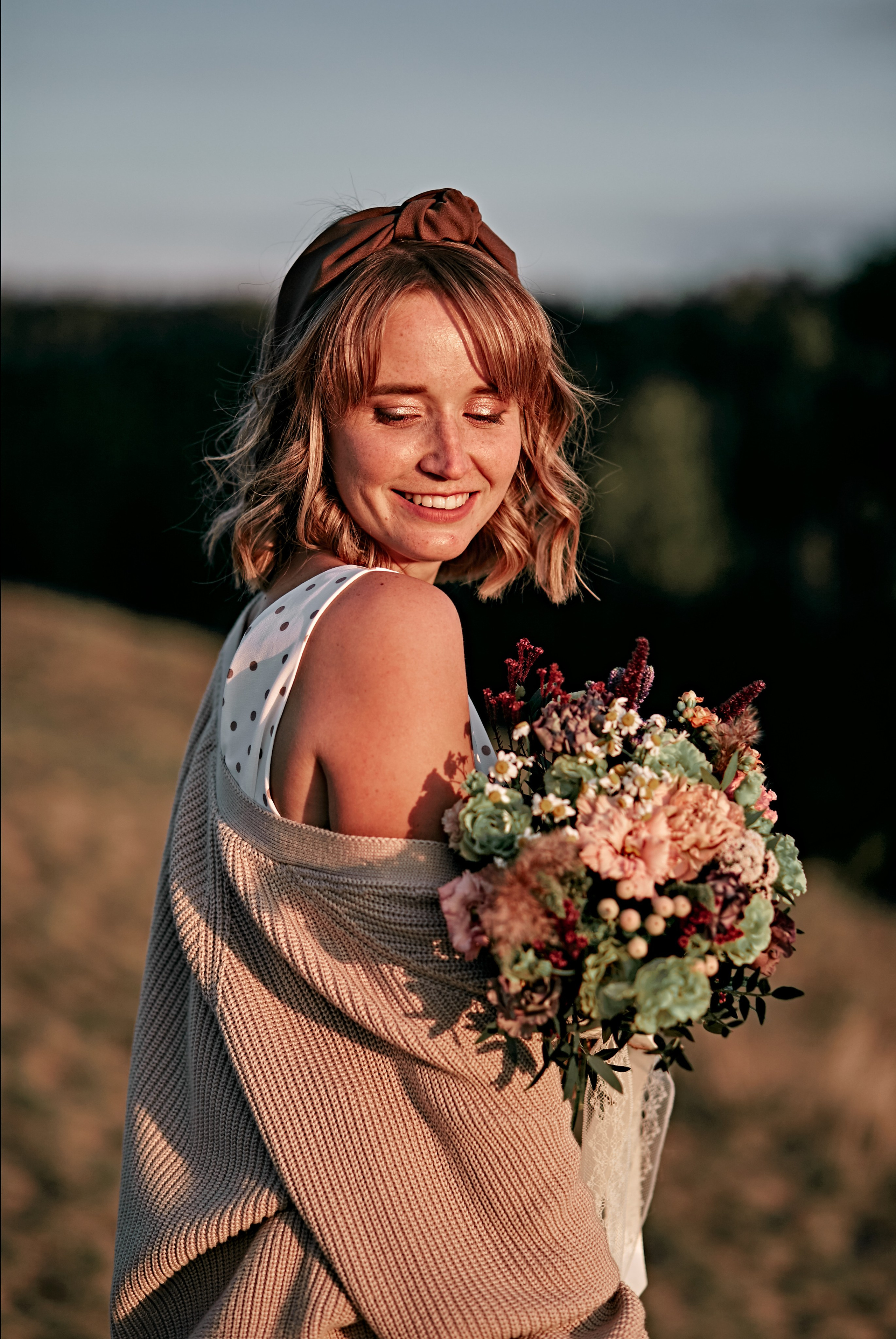 Катя с семьей. Порог Ревун. Главная