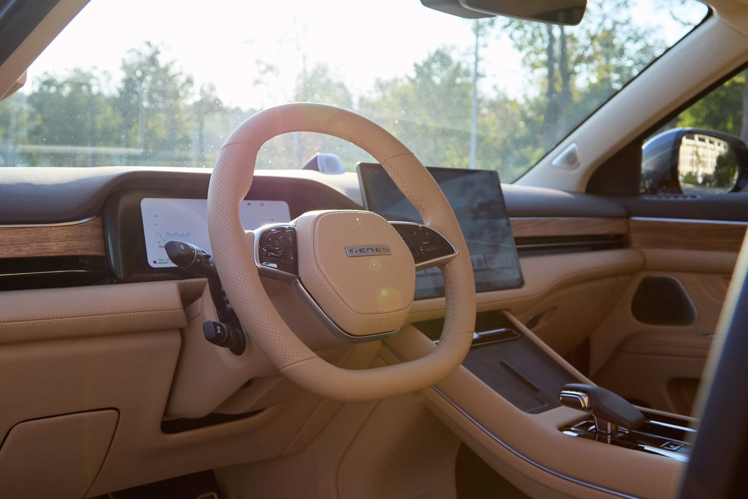 Seres M7. FM Media Сrew. Репортажные фото и видео