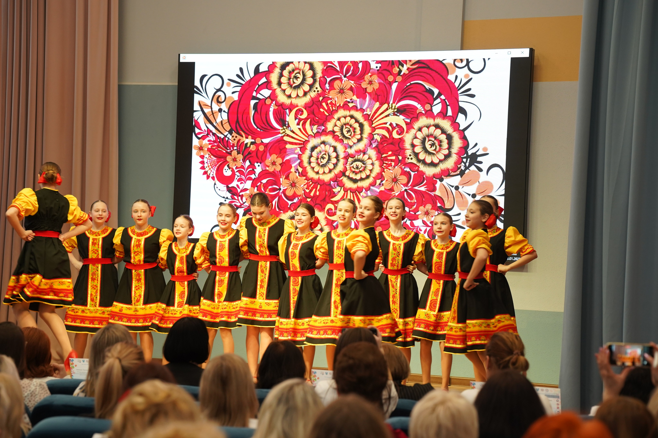 Мероприятие. MEMENTO.Выпускные альбомы, школьные, юбилейные и другие книги. Ростов-на-Дону