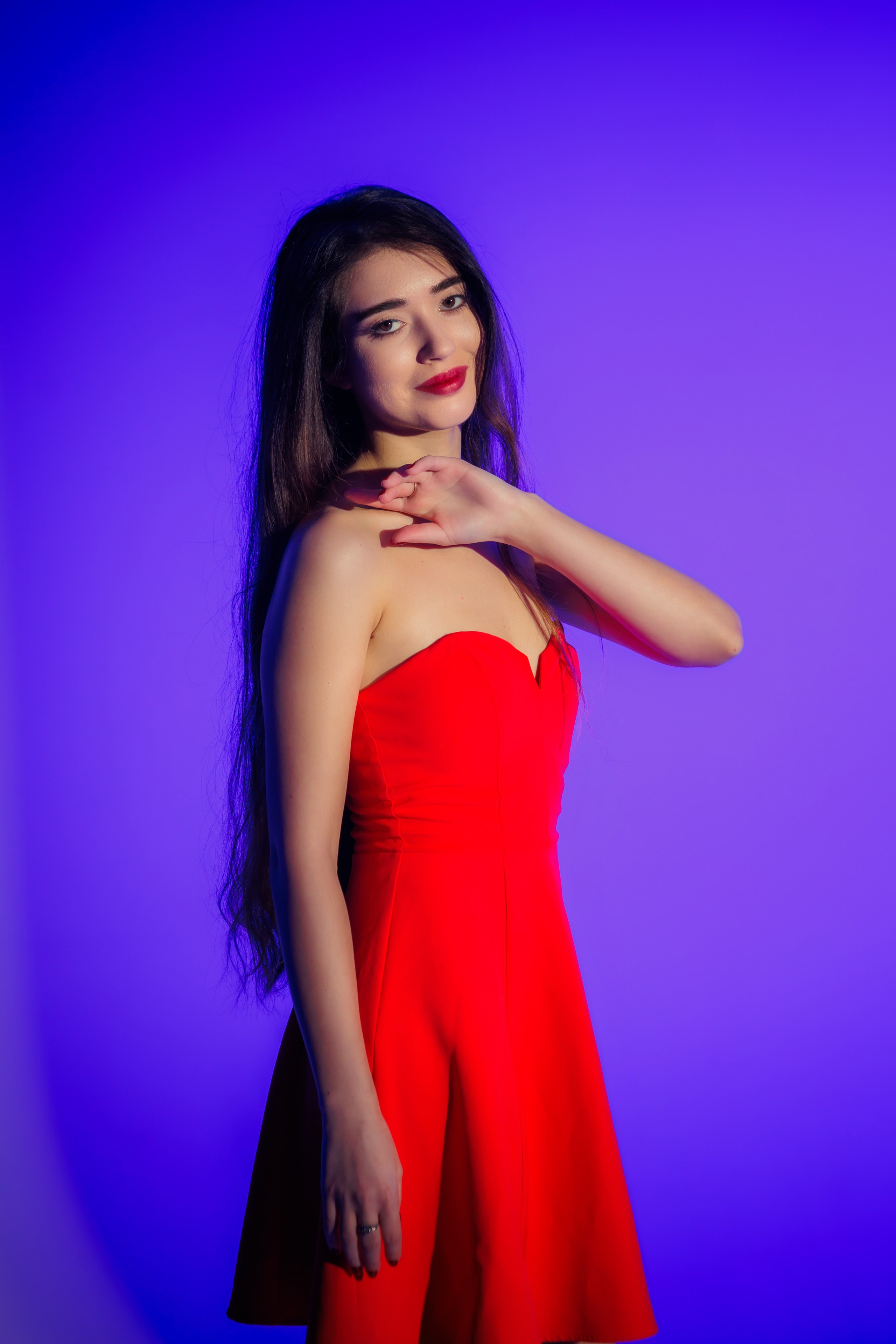 ЦВЕТНОЙ СВЕТ (однотонный). Фото, видео, авторские выпускные альбомы в Нижнем Новгороде