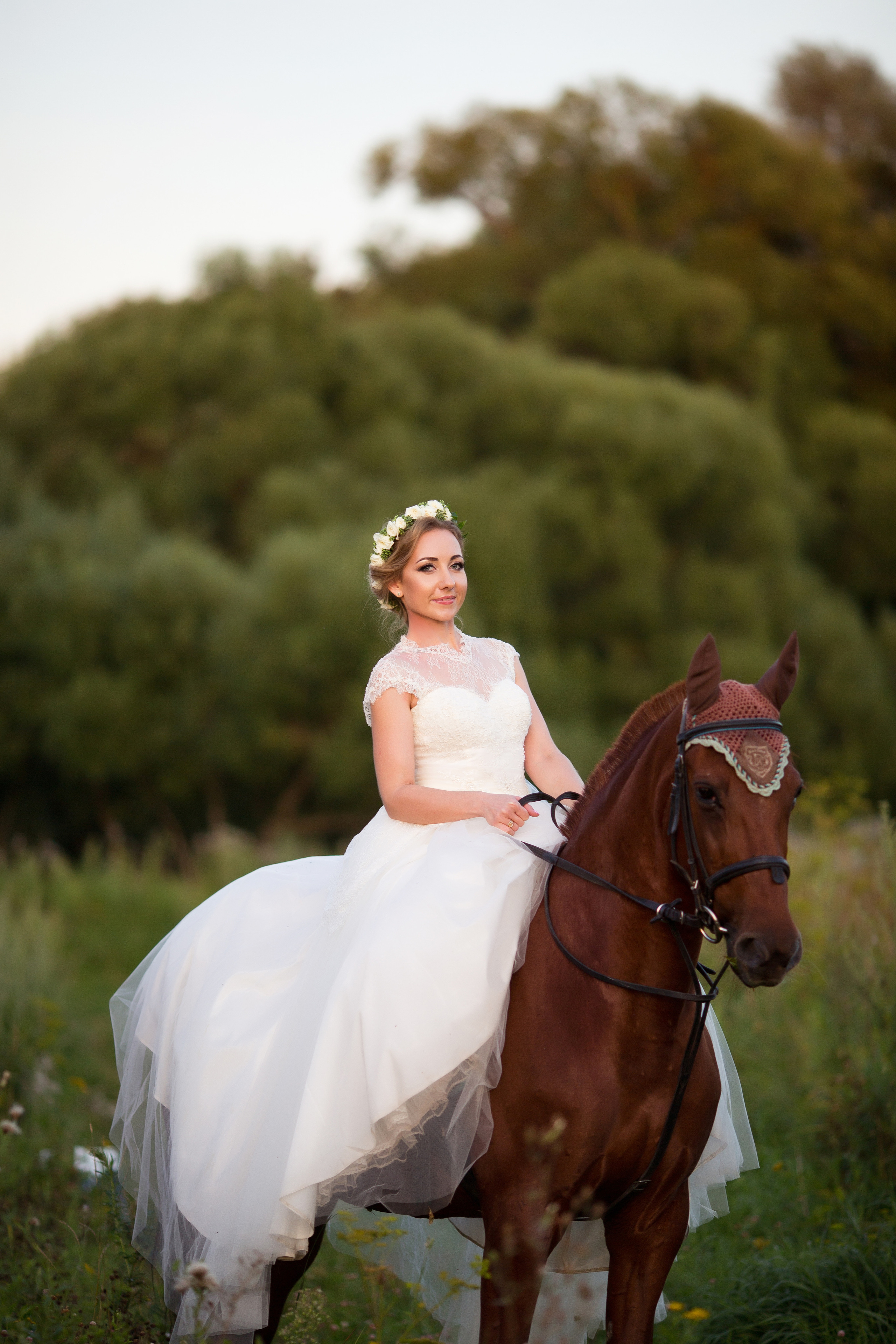Свадебная фотосессия с лошадью. Фотограф Москва I Чехов Вероника Долинская
