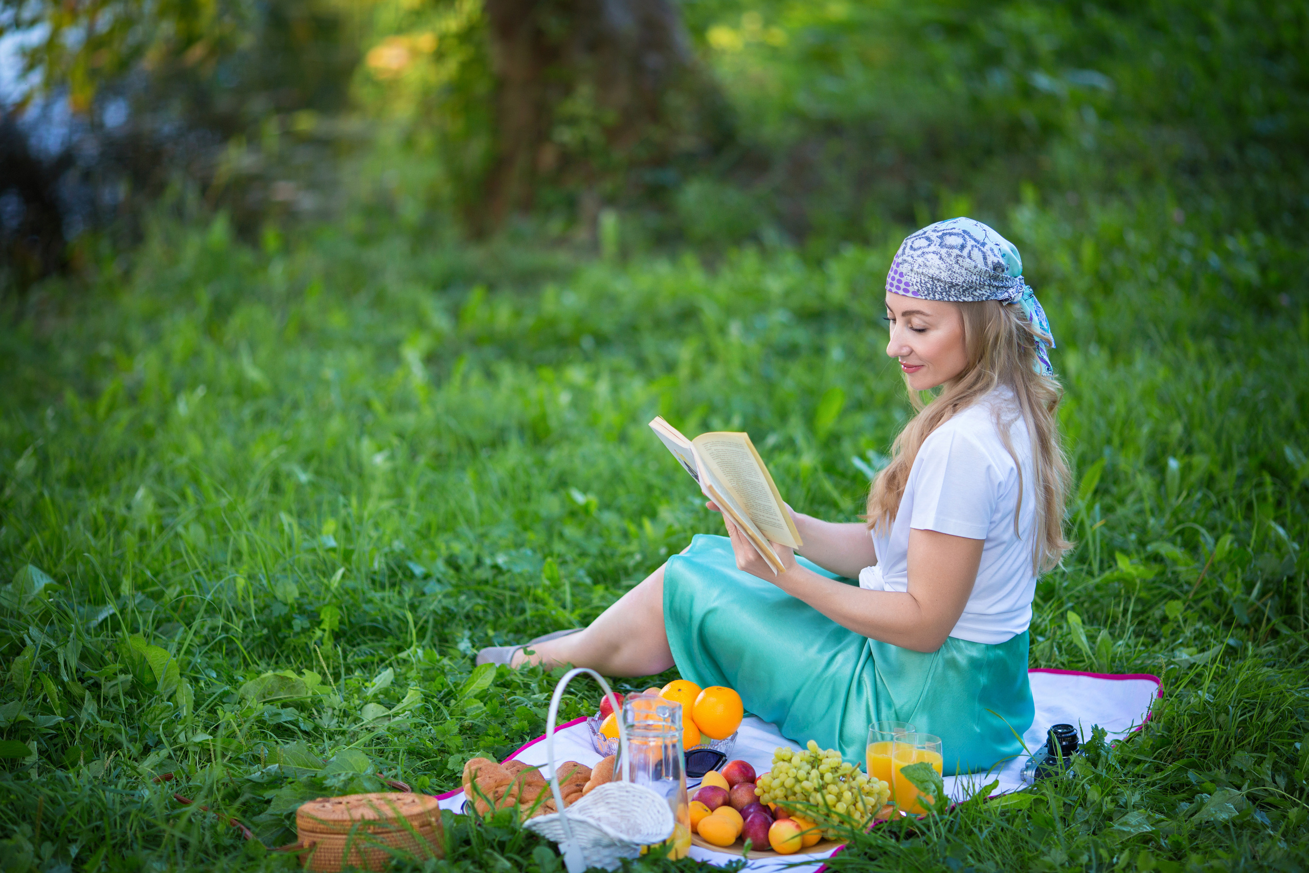 Пикник. Фотограф Москва I Чехов Вероника Долинская