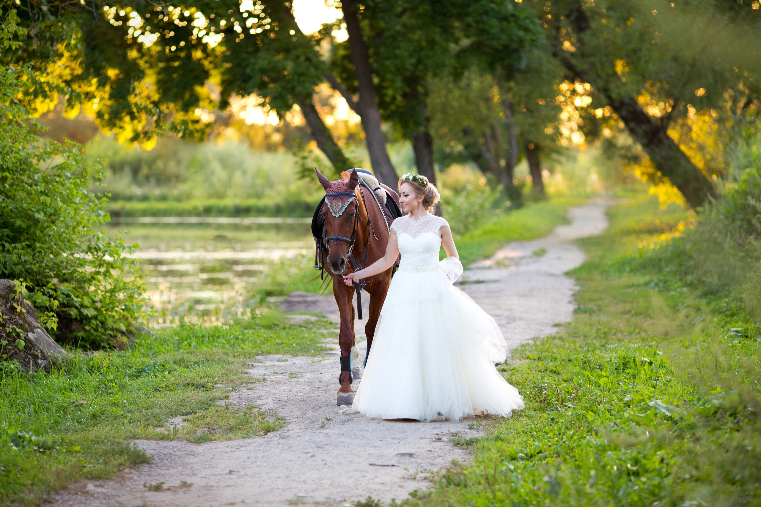 Свадебная фотосессия с лошадью. Фотограф Москва I Чехов Вероника Долинская