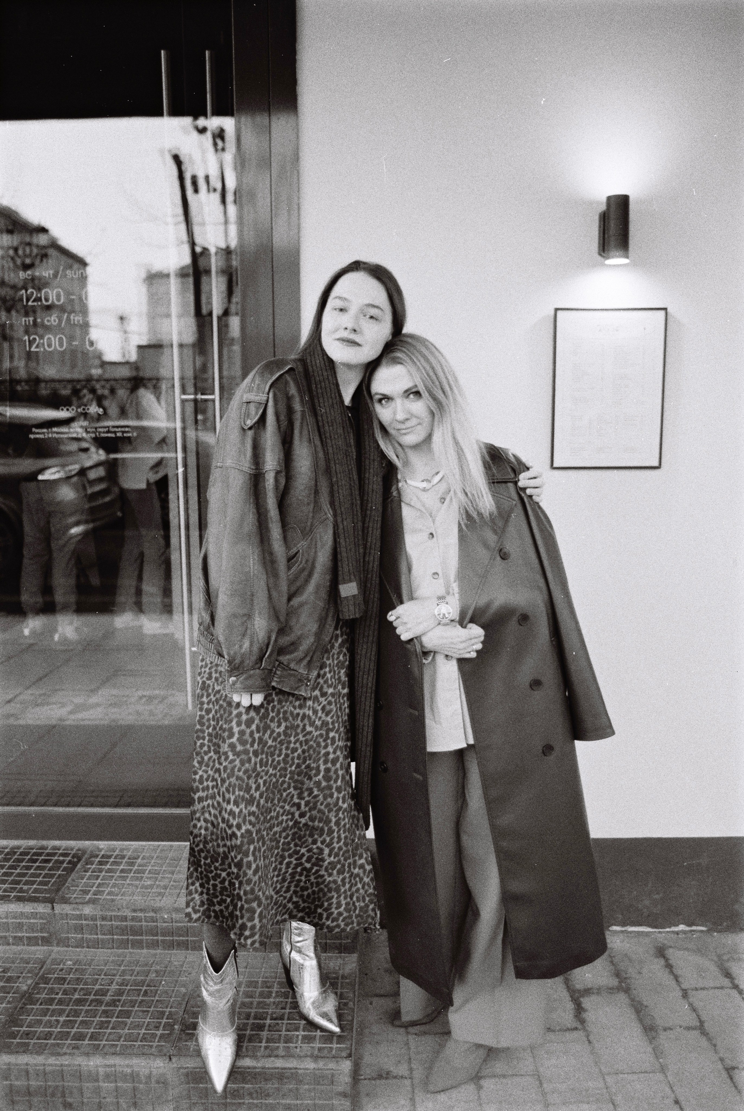 Faces. TATIANA DARINA — film photographer in St. Petersburg