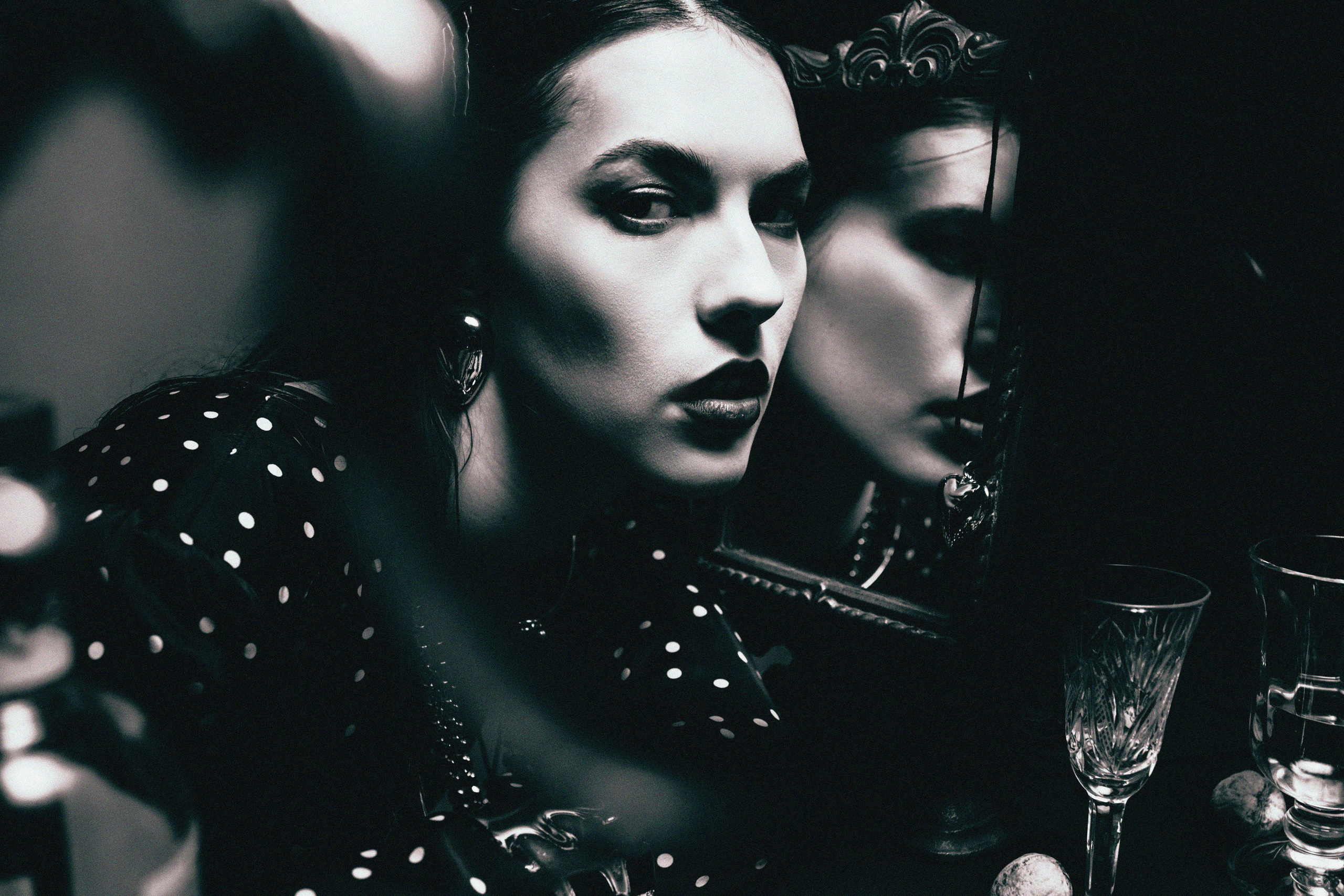 Взрыв. Лена, Лера, Тоня, Ефим