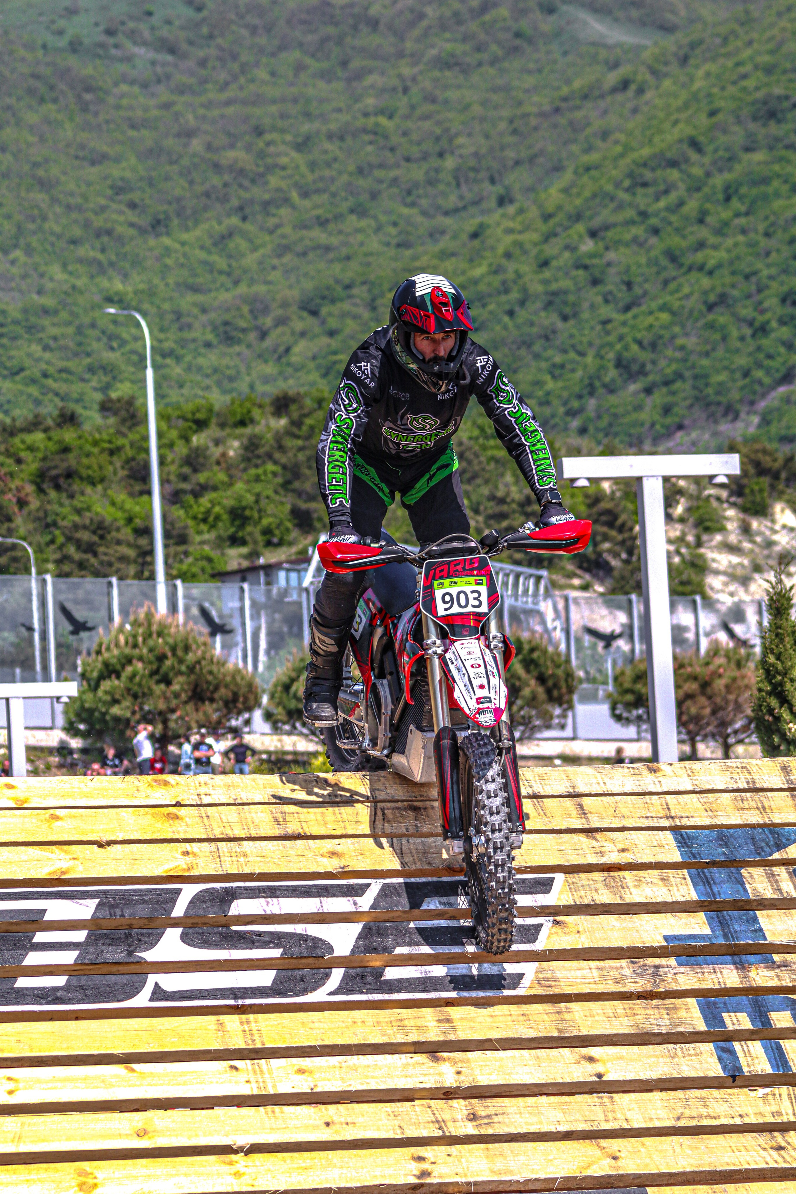Enduro. Ivaladimirovna1995.wfolio.pro