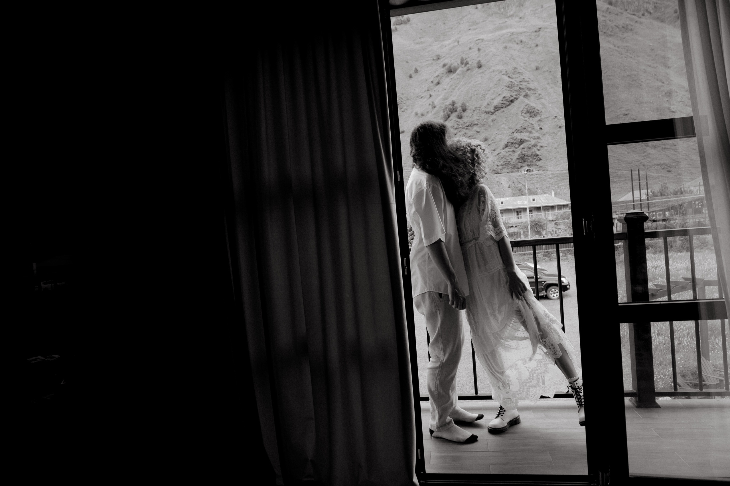 Nikita & Nastya. Wedding at Kazbeg. Свадебный фотограф Грузия Alex and Polly