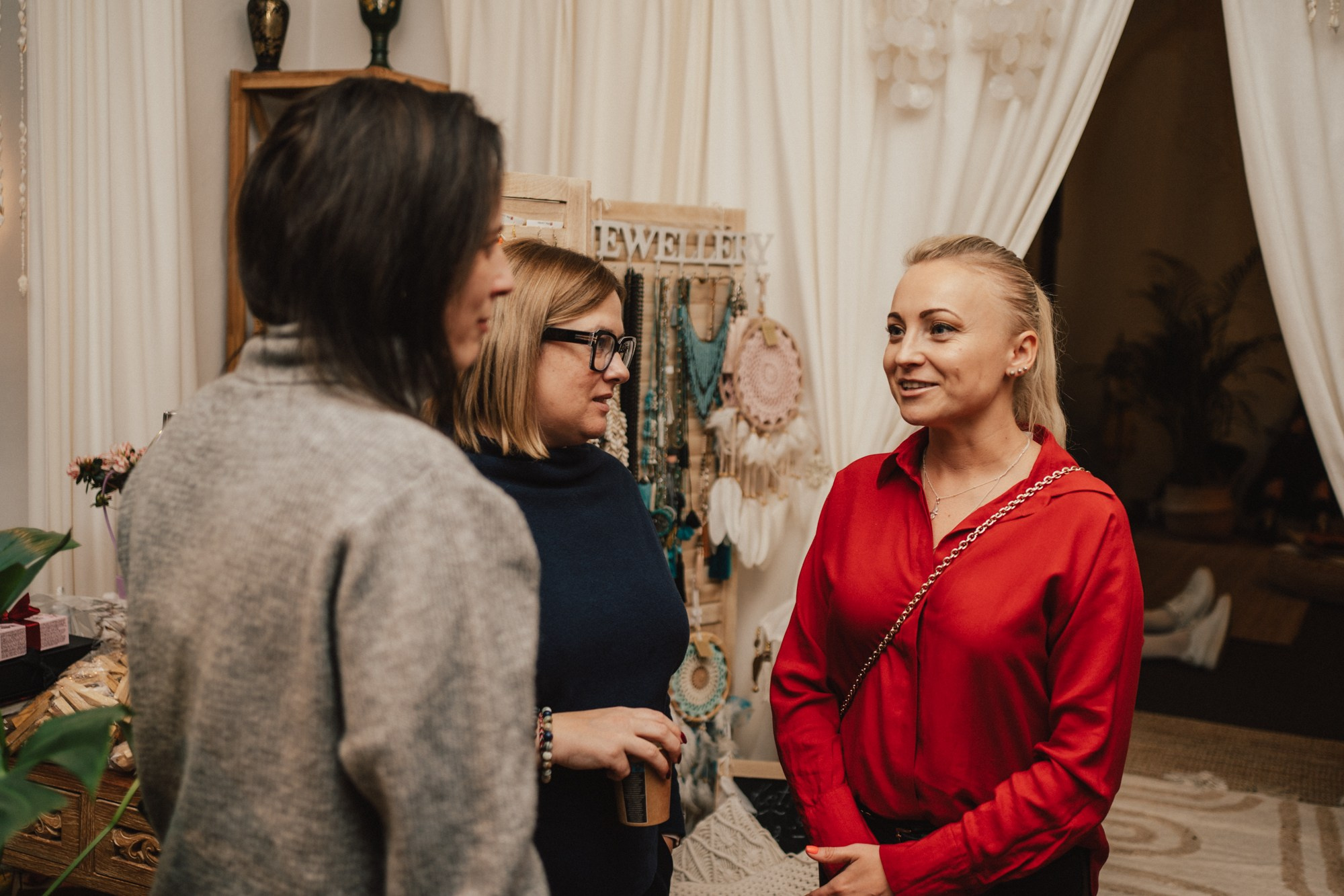 Cantika. Store Birthday. Photographer in Vilnius