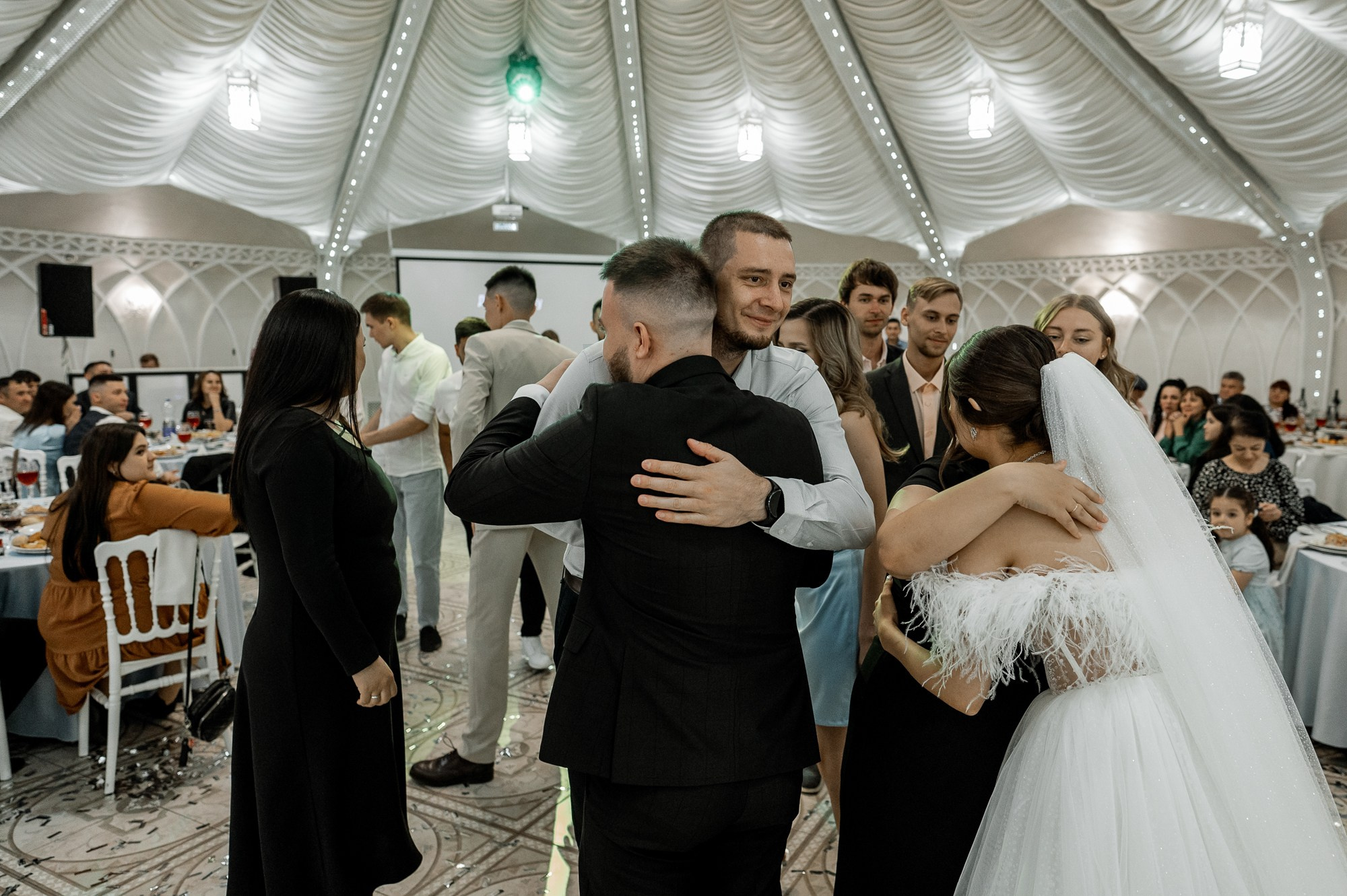 Денис и Алсу. Свадебный фотограф в Тюмени Анастасия Конева