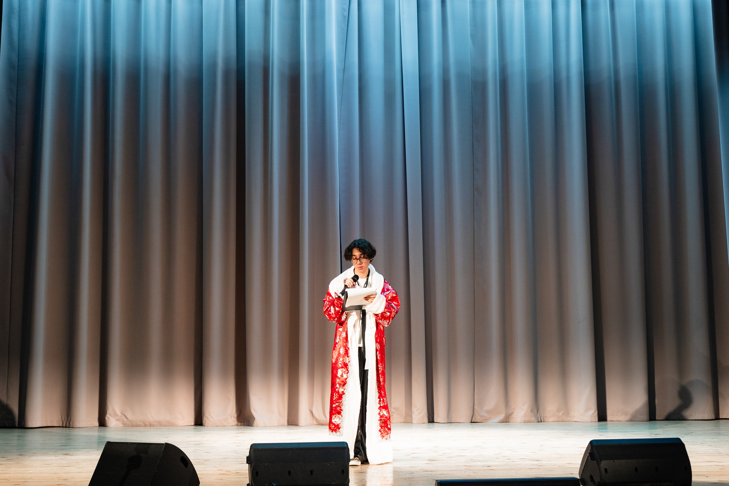 Концерт ДК Буривестник. Фотограф Никита Комаров