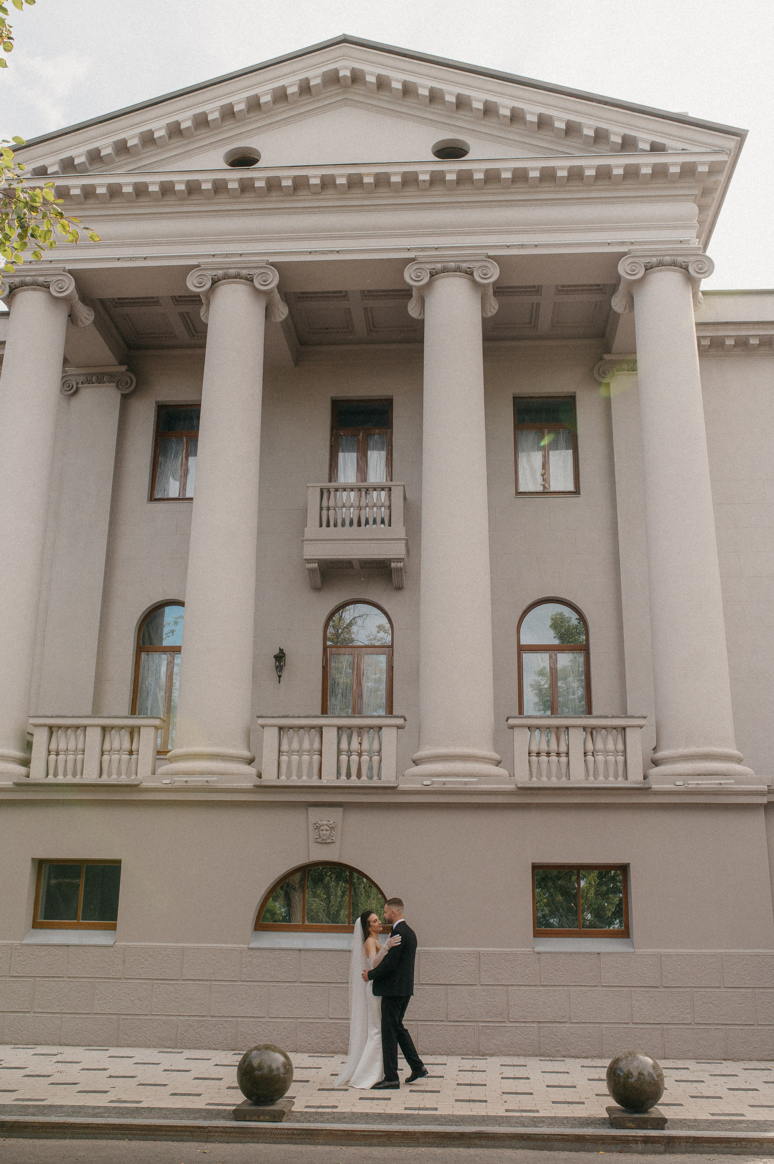 03.08.2024. RETOUCH-HOUSE