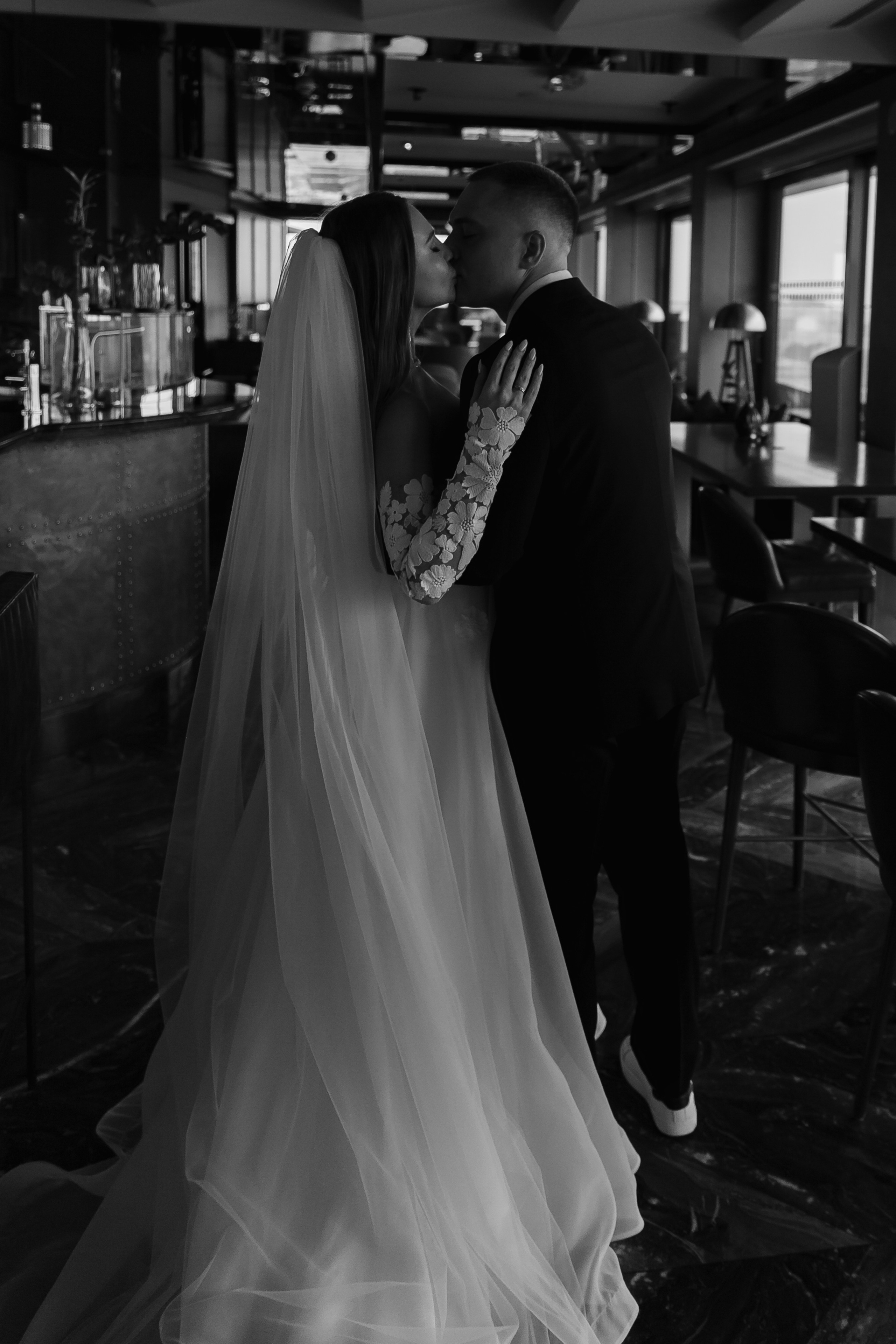 02.07.24. RETOUCH-HOUSE