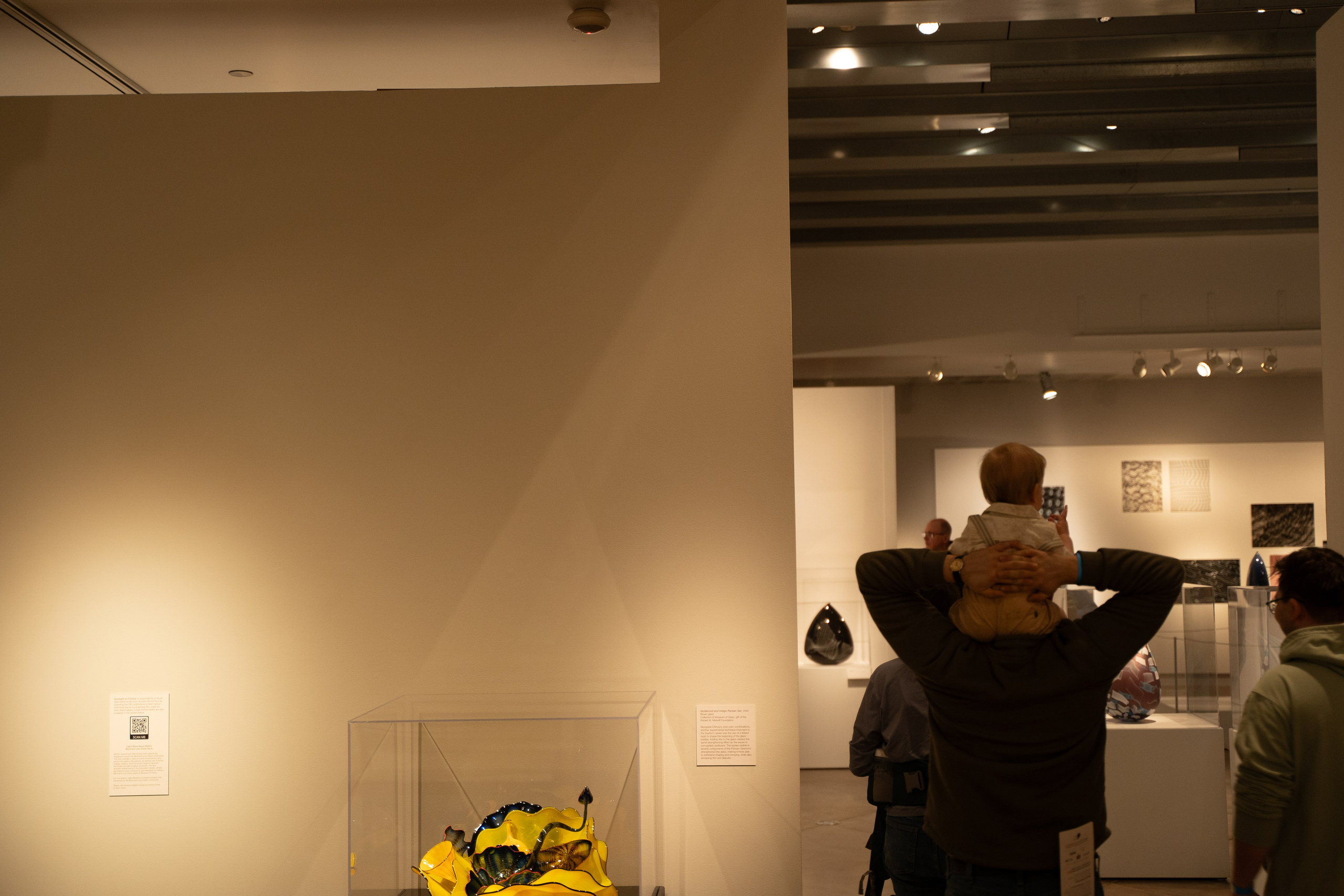 Took root. Wedding & engagement photographer in Seattle, WA. Tania Maureira