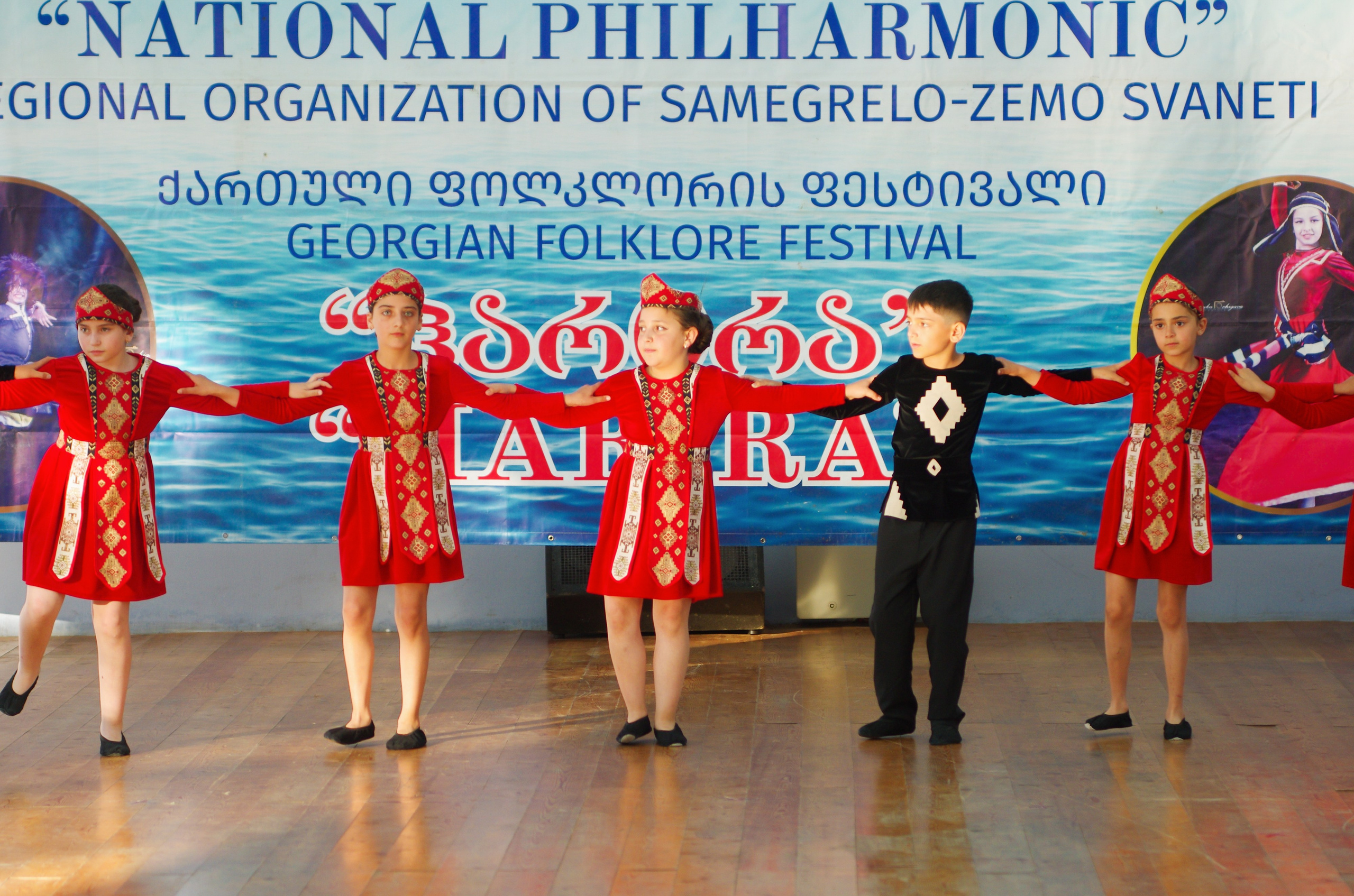 Кабулети Танцы. Портретный фотограф Денис Милютин