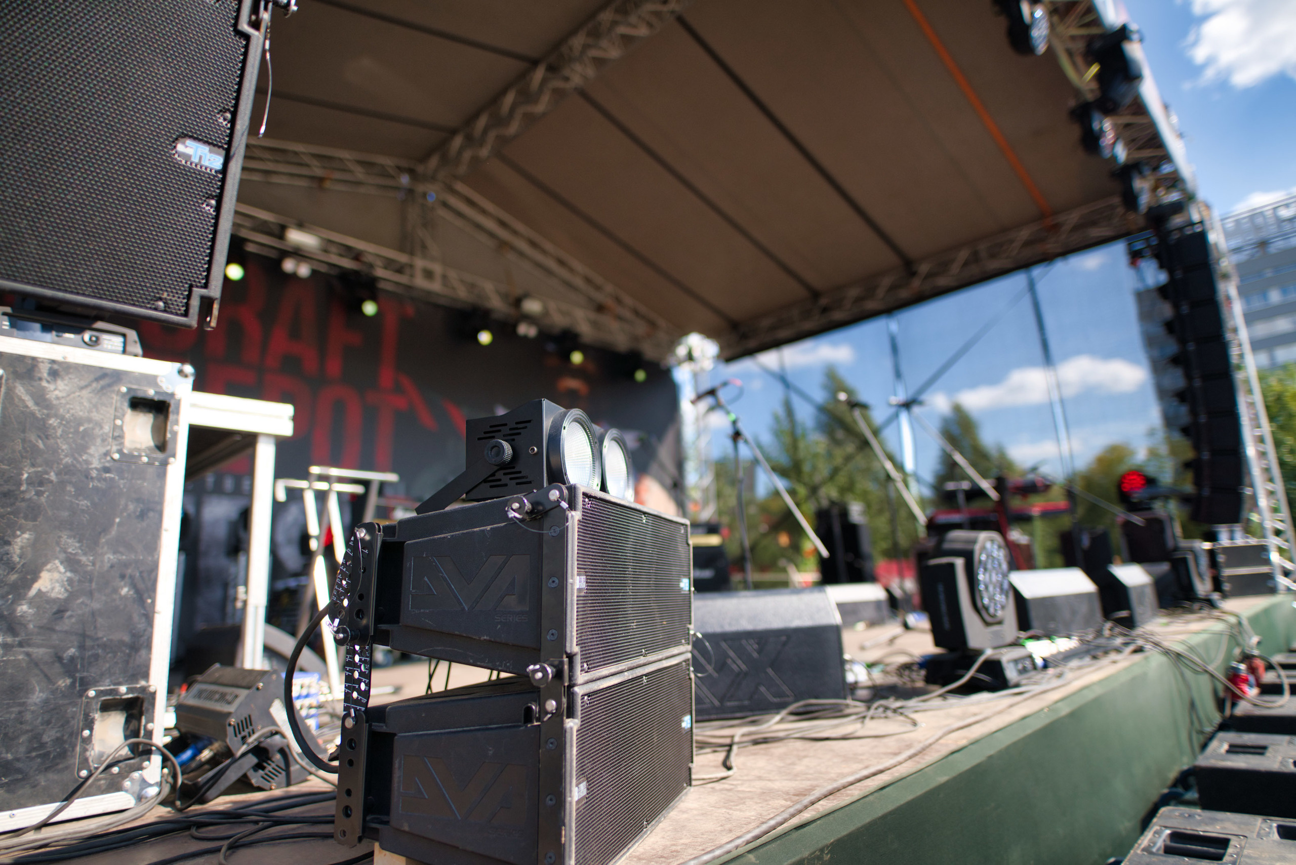 Фоторепортаж — С фестиваля пива Craft Depot Fest 2019. Фотограф — видеограф в Москве Дмитрий Менделеев