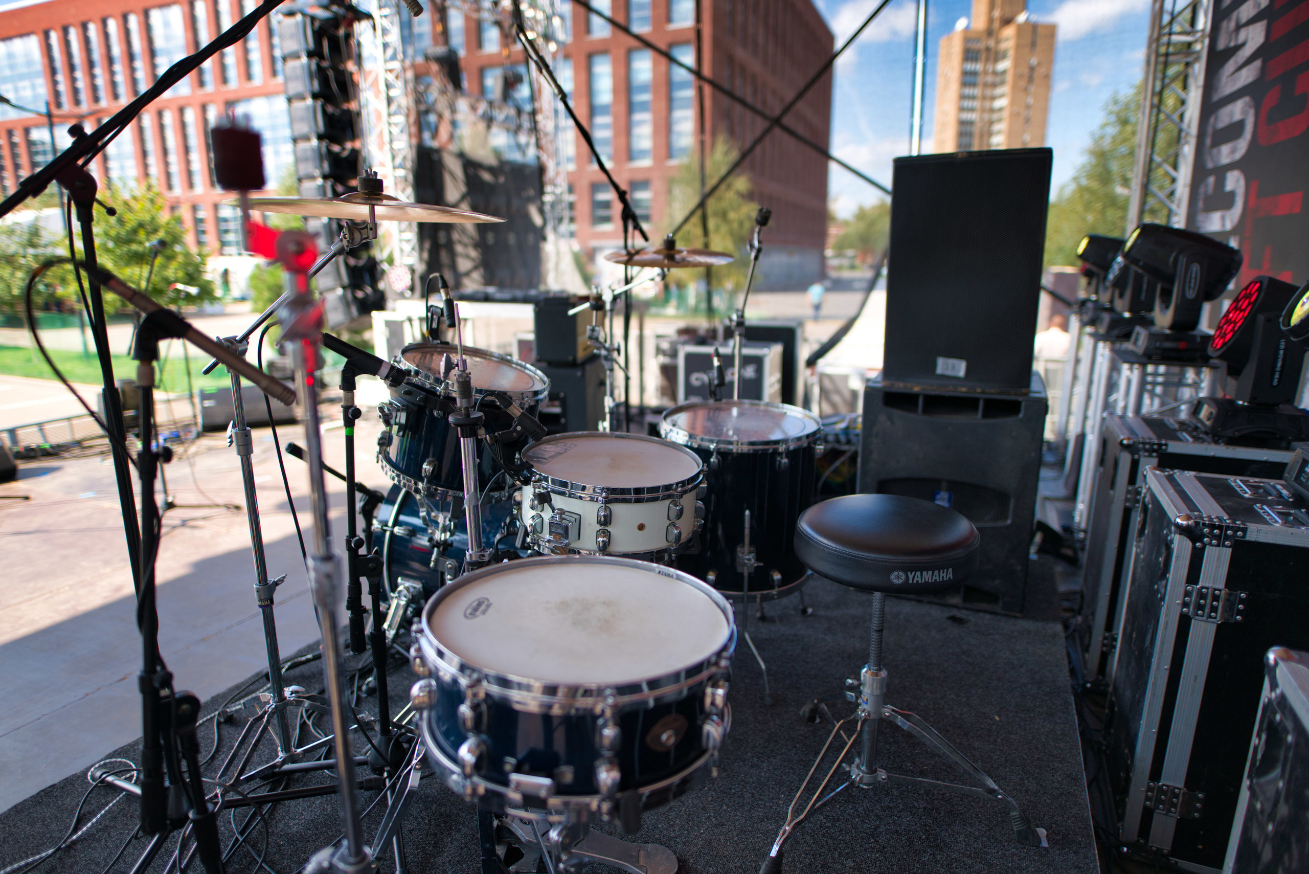 Фоторепортаж — С фестиваля пива Craft Depot Fest 2019. Фотограф — видеограф в Москве Дмитрий Менделеев