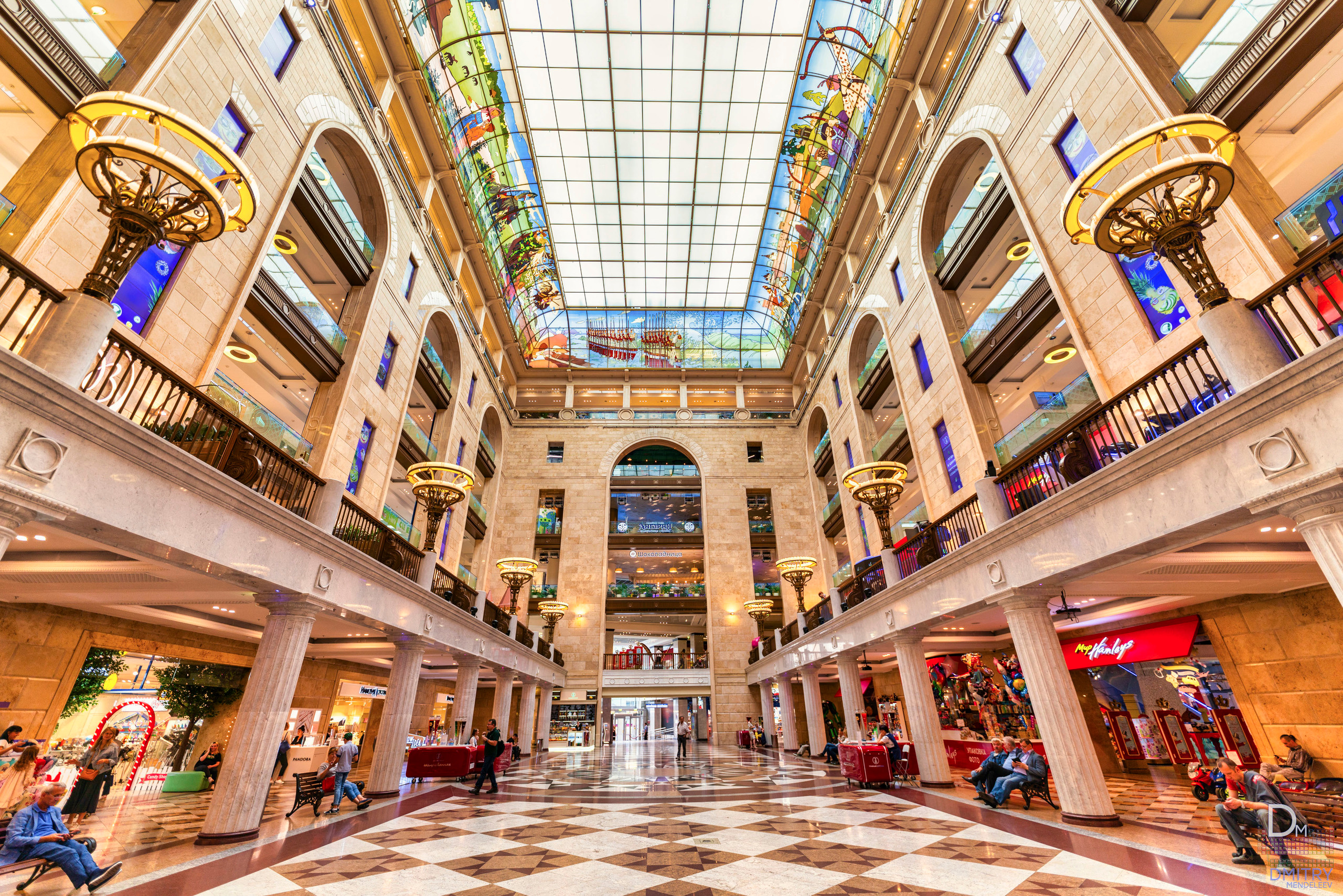 Архитектурная фотосъёмка — Центральный Детский Магазин. Фотограф — видеограф в Москве Дмитрий Менделеев