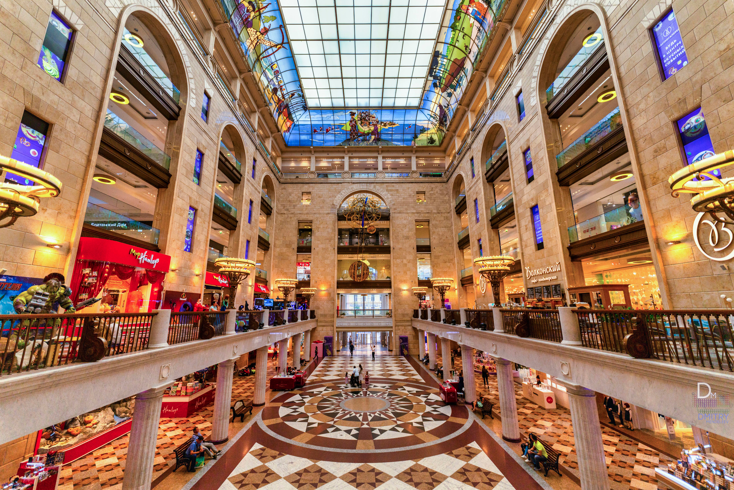 Архитектурная фотосъёмка — Центральный Детский Магазин. Фотограф — видеограф в Москве Дмитрий Менделеев