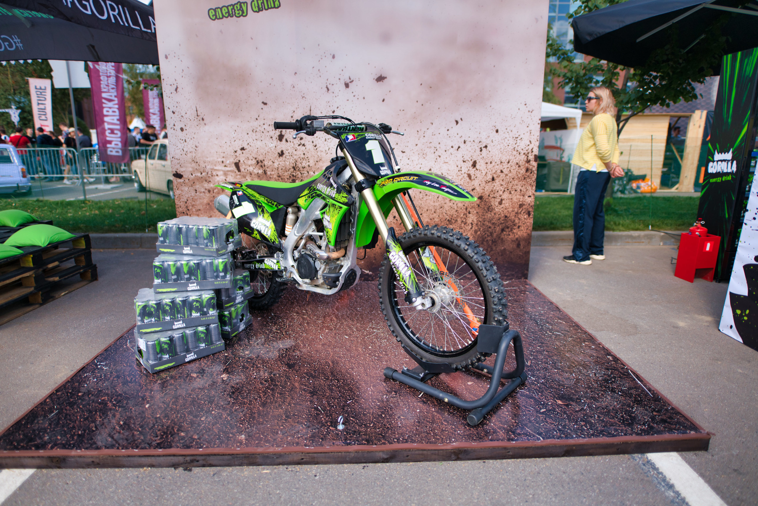 Фоторепортаж — С фестиваля пива Craft Depot Fest 2019. Фотограф — видеограф в Москве Дмитрий Менделеев