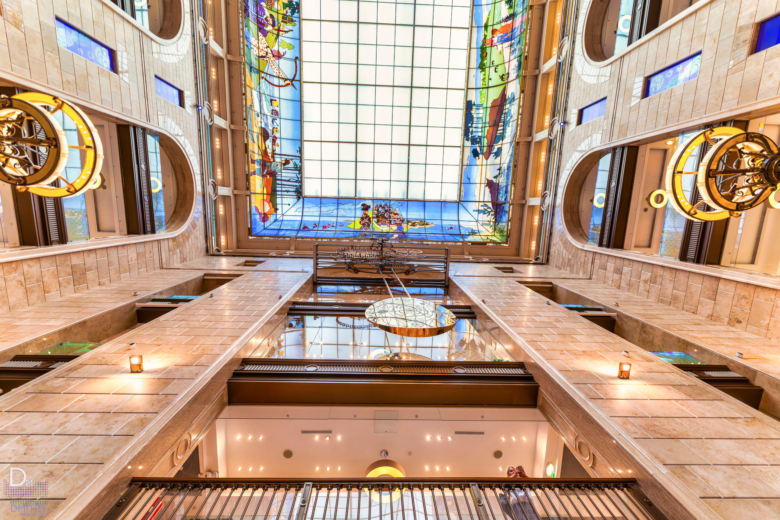 Архитектурная фотосъёмка — Центральный Детский Магазин. Фотограф — видеограф в Москве Дмитрий Менделеев