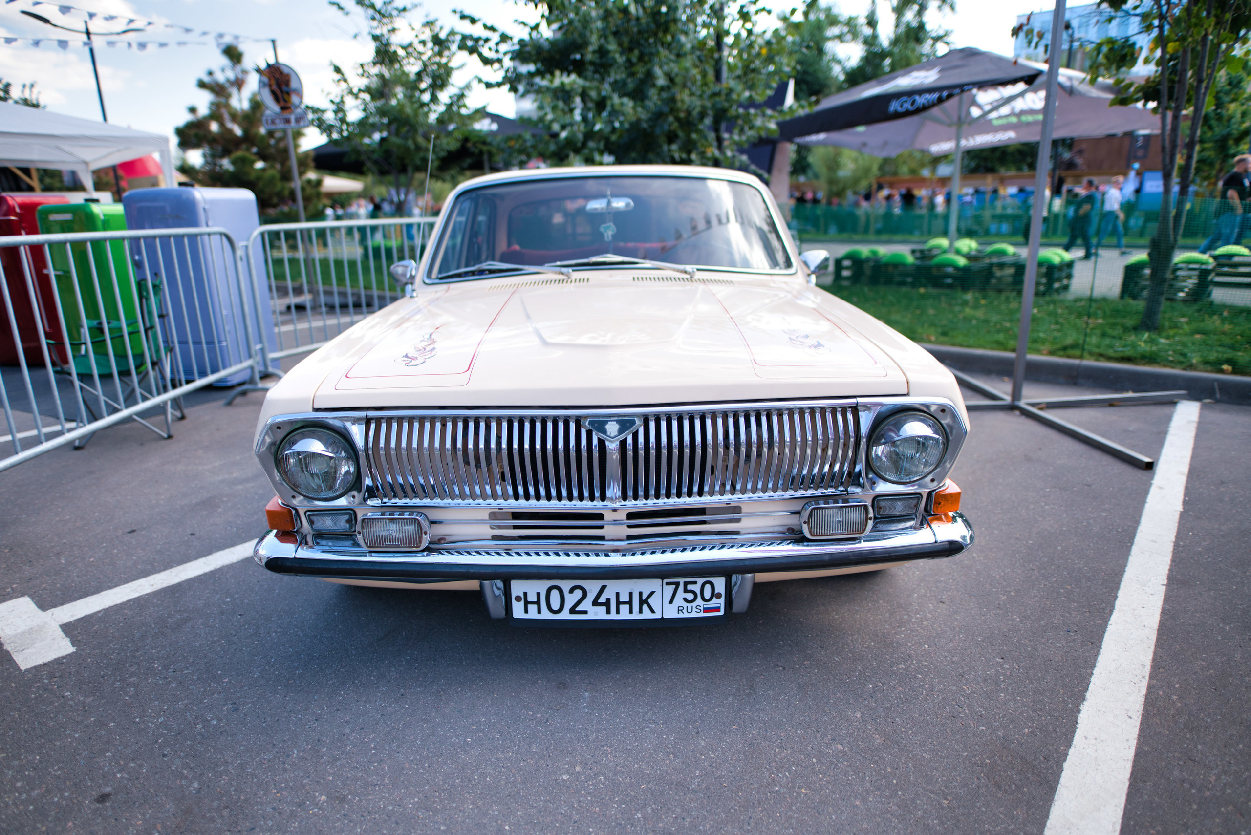 Фоторепортаж — С фестиваля пива Craft Depot Fest 2019. Фотограф — видеограф в Москве Дмитрий Менделеев