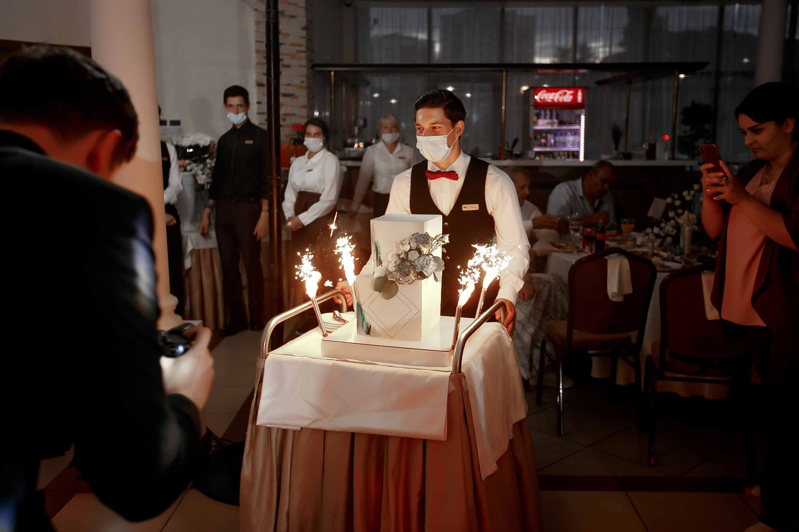 Площадка «Кафе Миллениум». Ваш репортажный фотограф Артемий Антонов