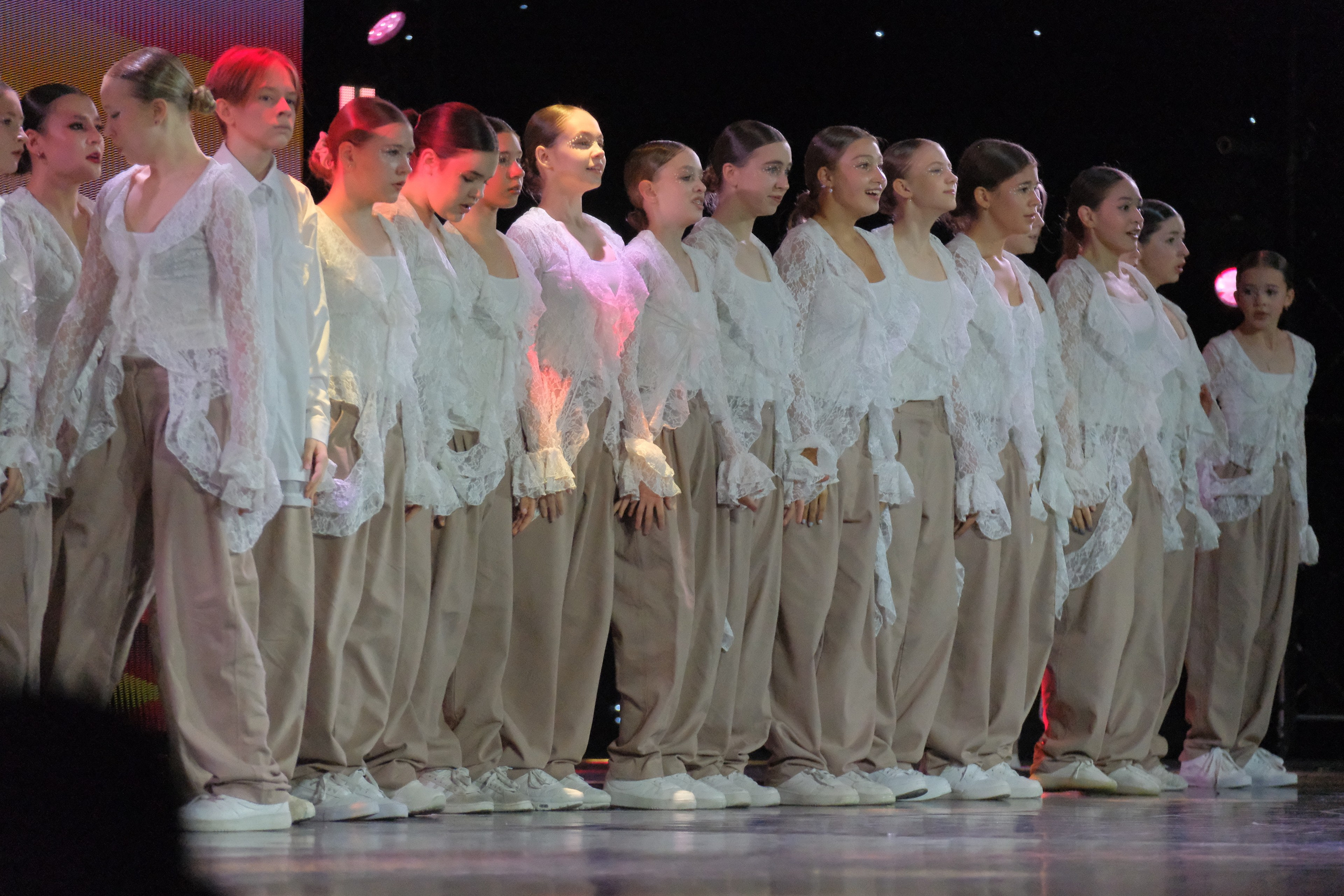 Танцы и балет. Фотограф и художник в Москве Евгения Нюнина