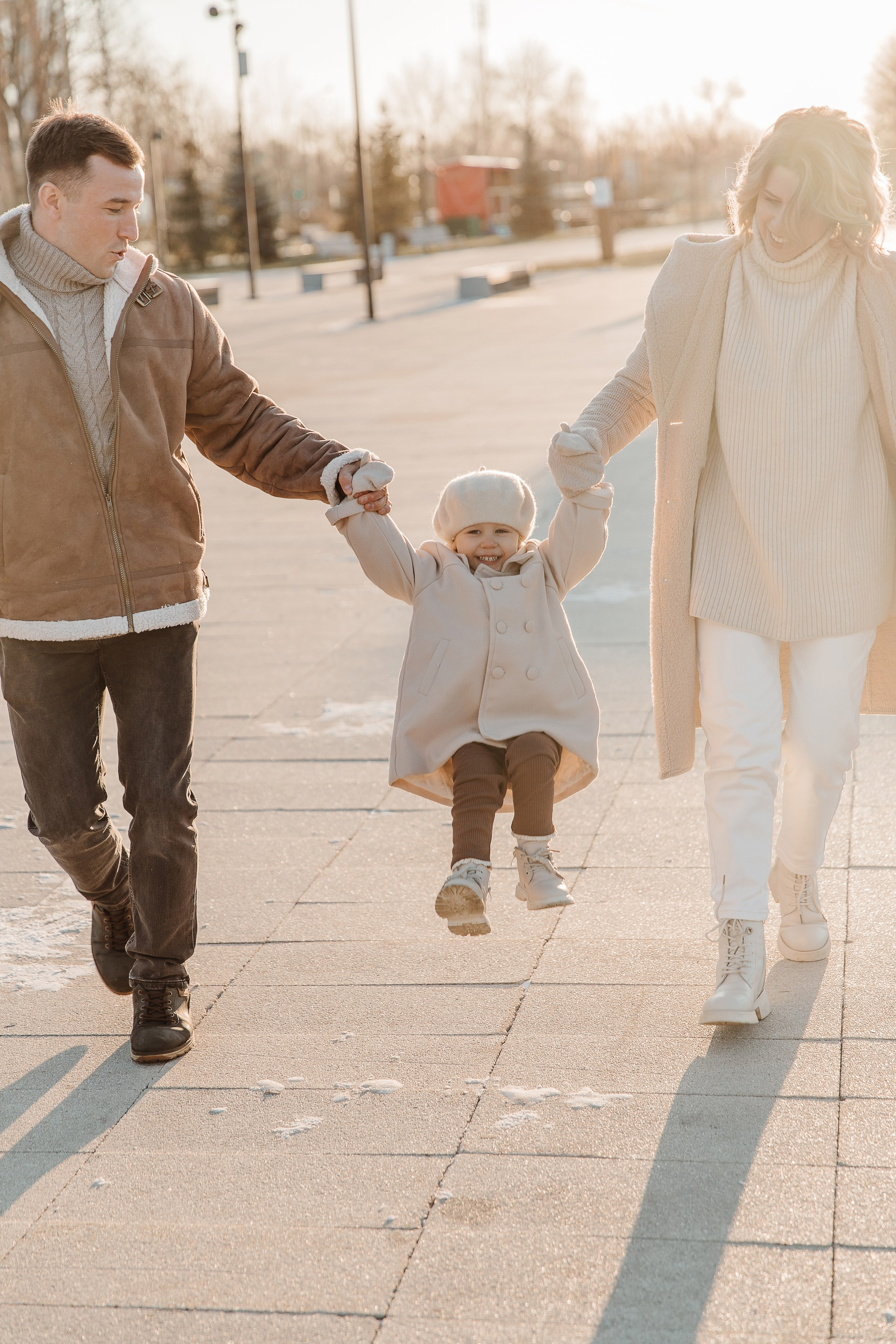 Юлия, Дмитрий и Варя. Свадебный и семейный фотограф Александра Кос