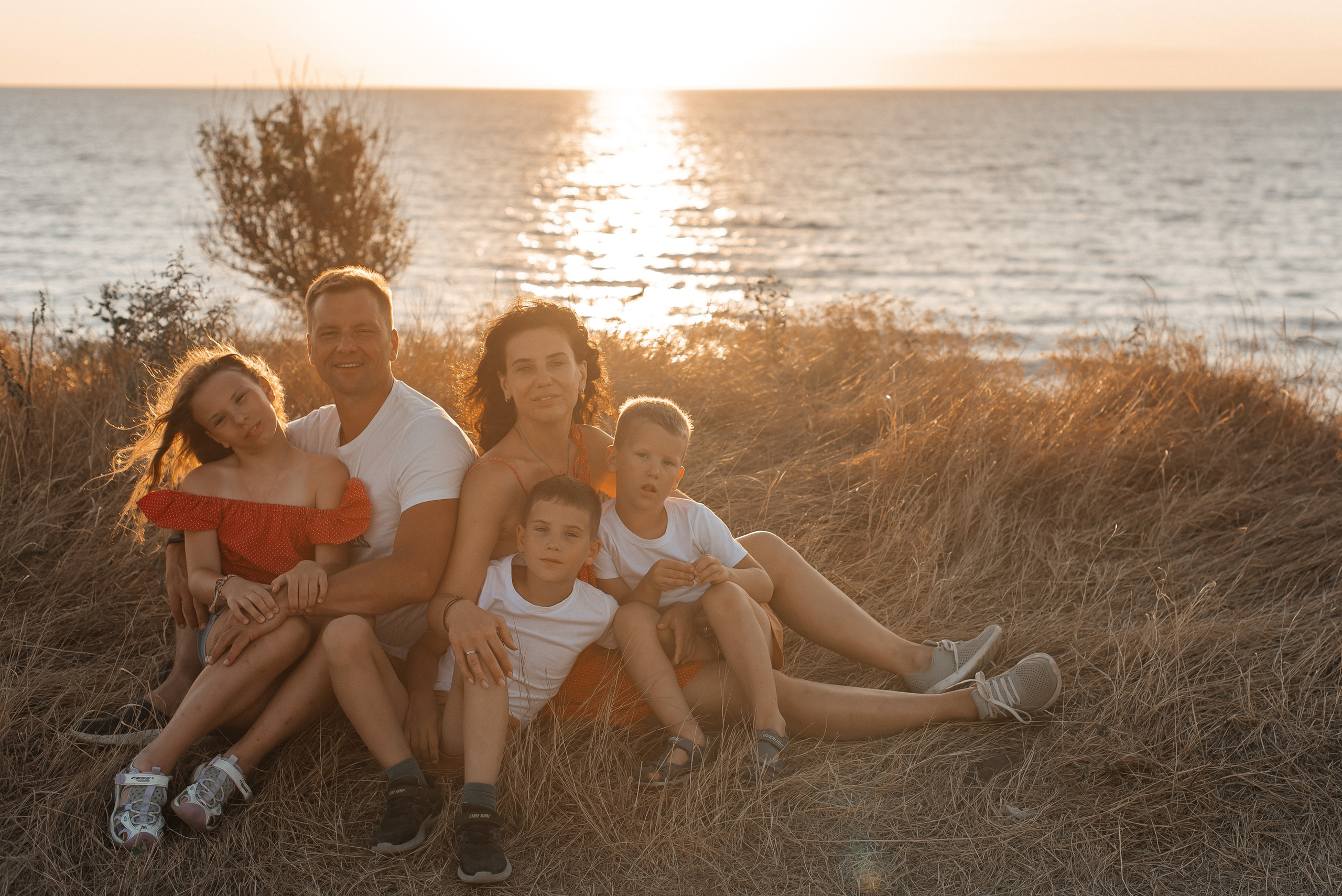 Отпуск на теплом море и маяк. Детский и семейный фотограф выпускной альбом Приморско-Ахтарск