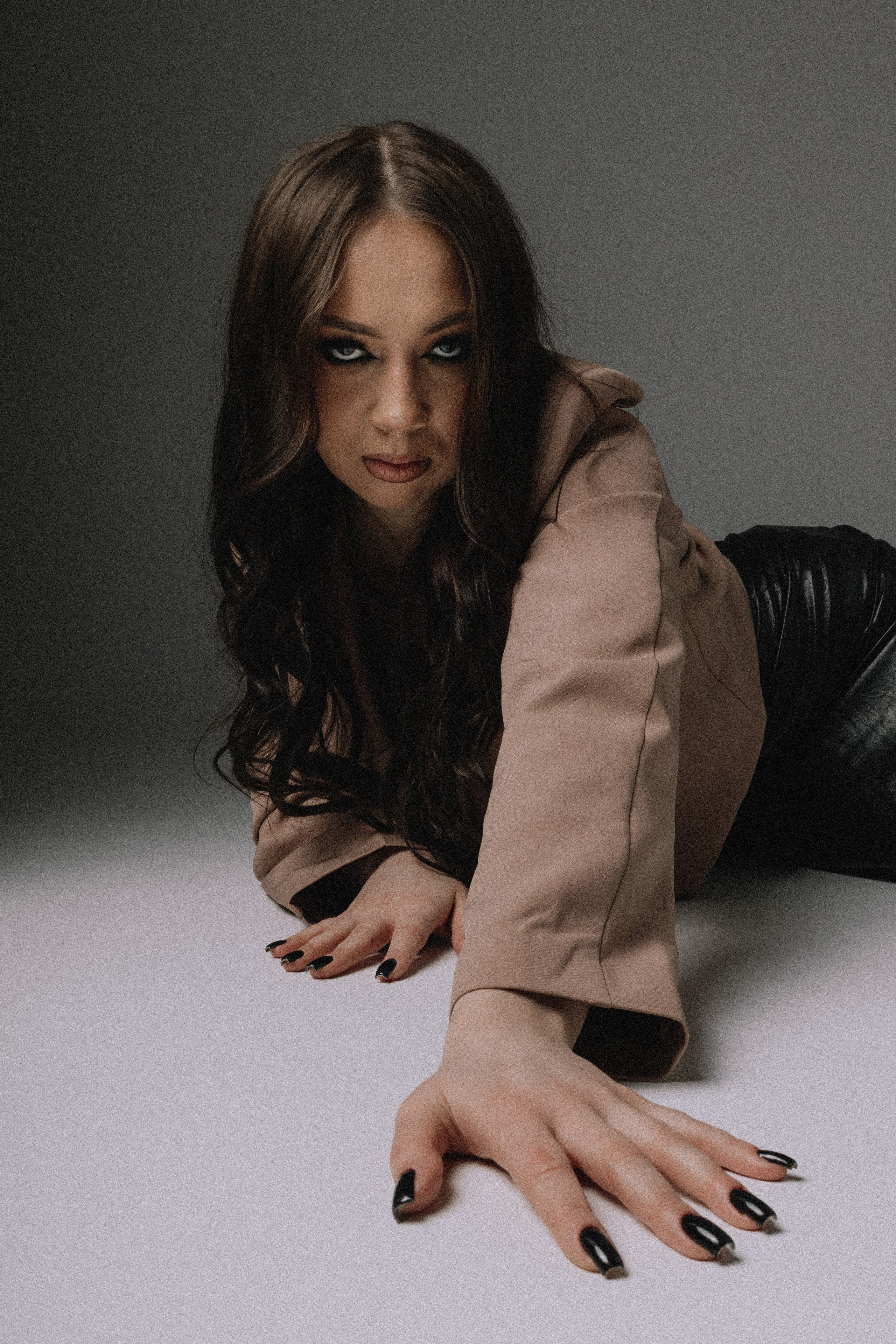 Александра в LINZA SPACE. Свадебный и семейный фотограф Исаев Давид