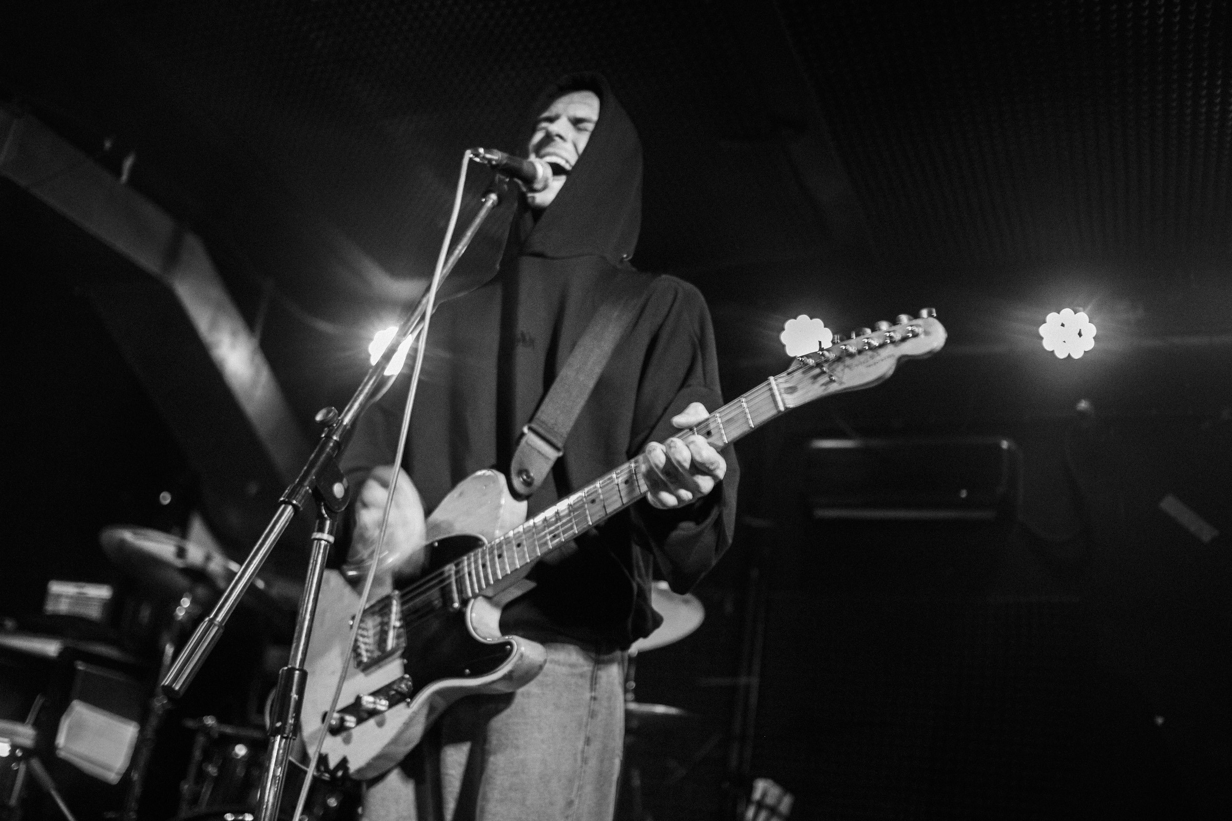 NODIMA «Убийство муравья». Портретный и Арт фотограф Москва, Санкт-Петербург, Тбилиси