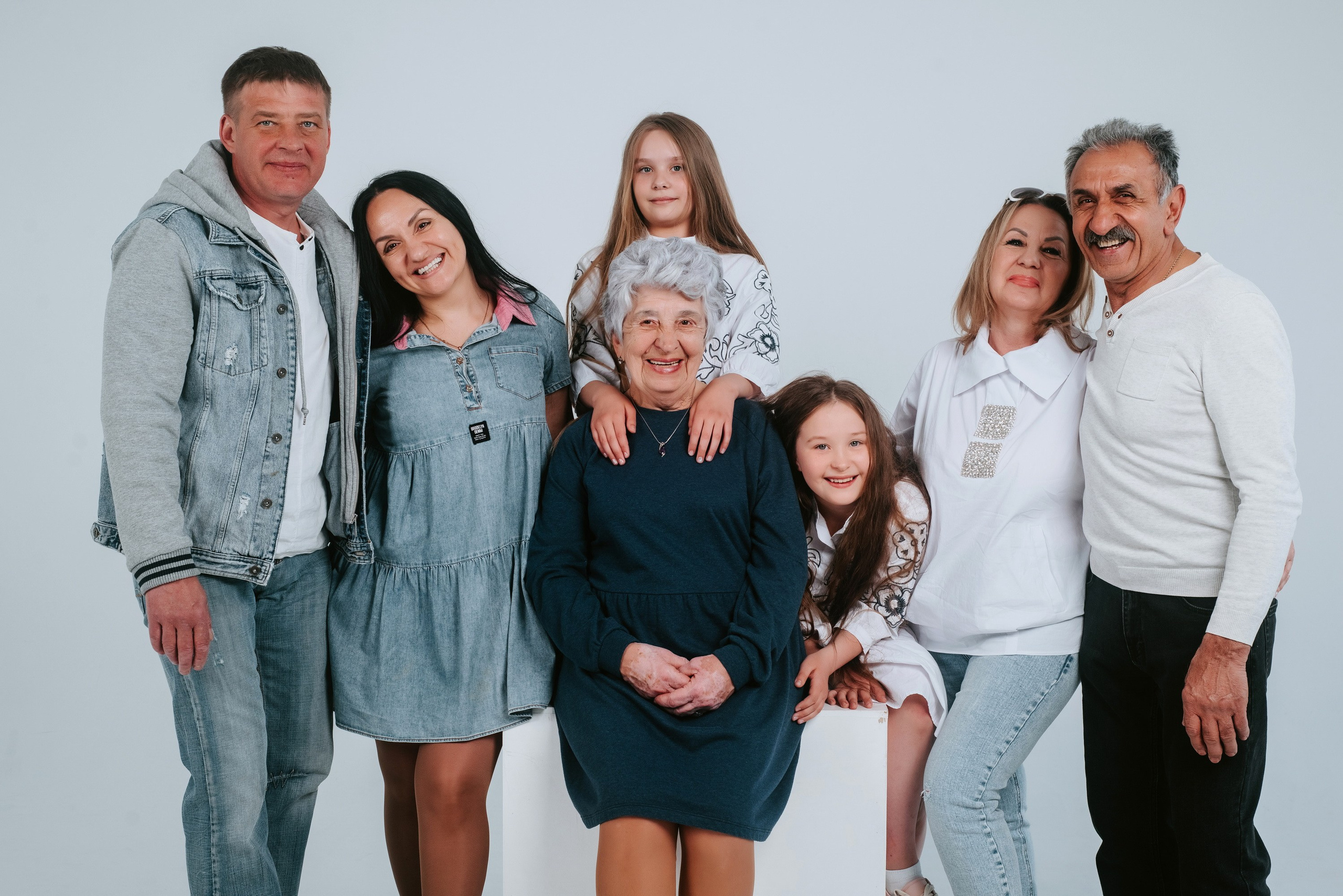 Большая семейная фотосессия. Фотограф Ярмишко Дарья. Выпускные фотокниги