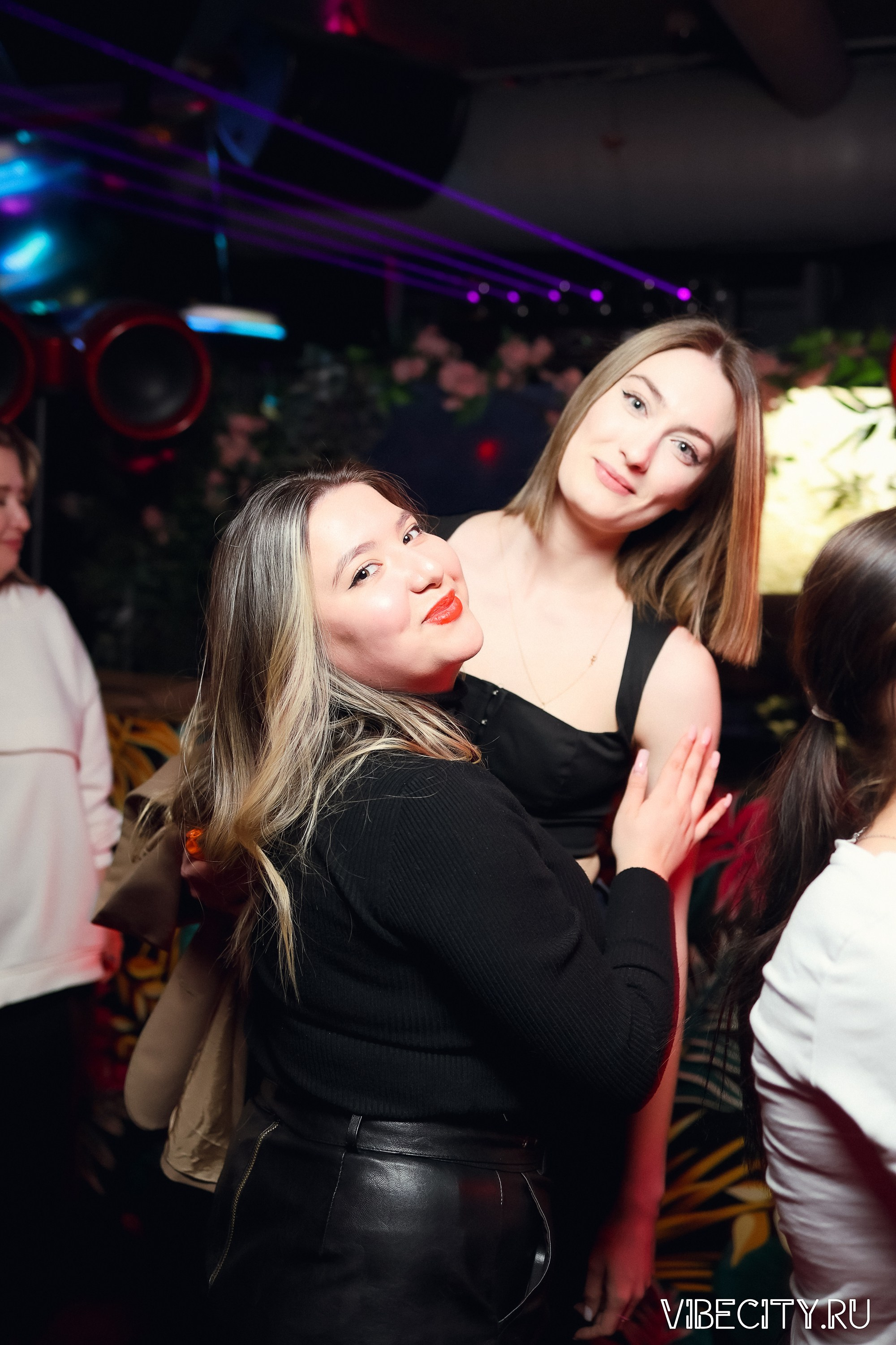 DOUBLE U. VIBECITY.RU Вайб Сити Ру Фоторепортажи Фотоотчеты Калининград