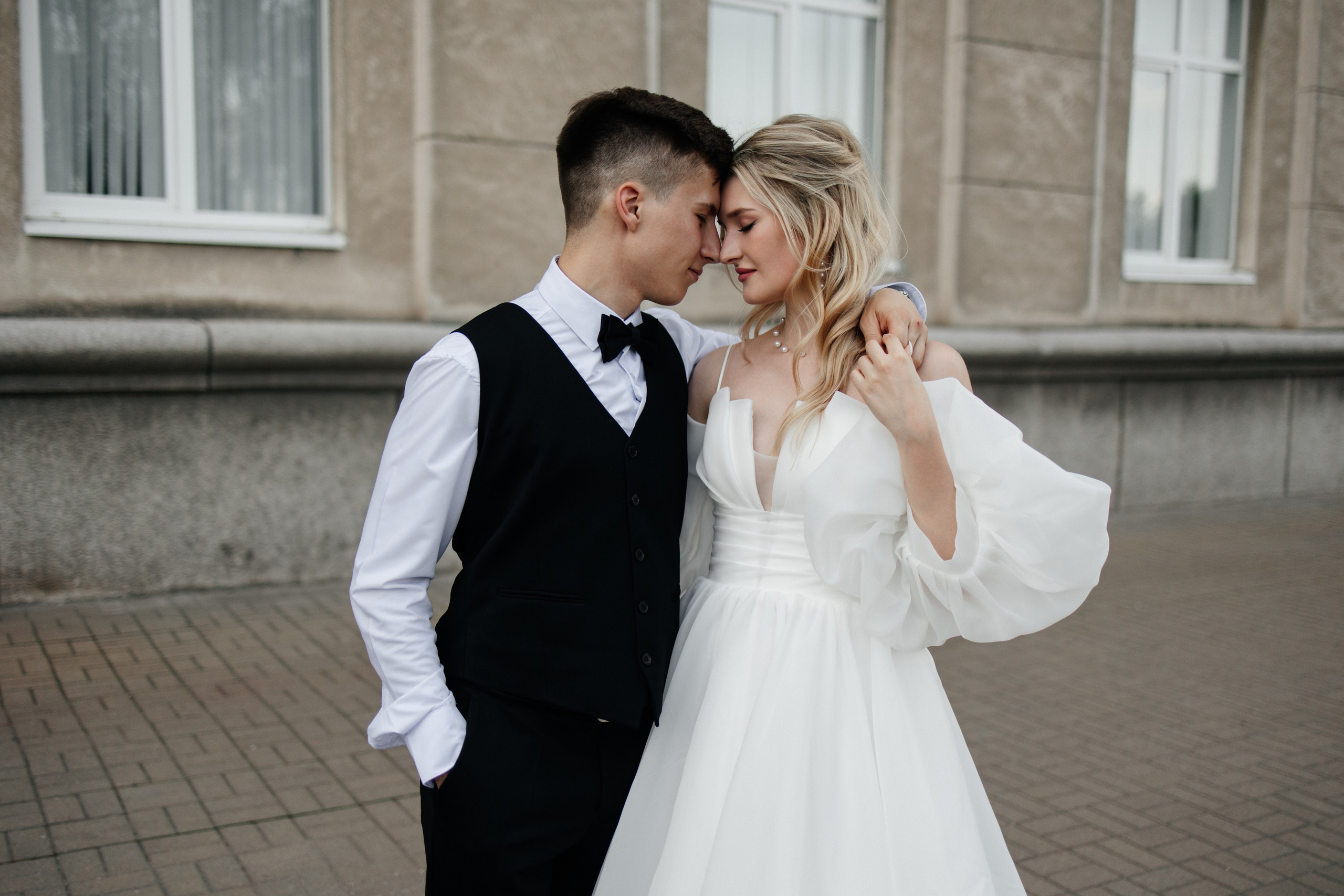 Контакты. Свадебный фотограф в Курске Антон Богданов