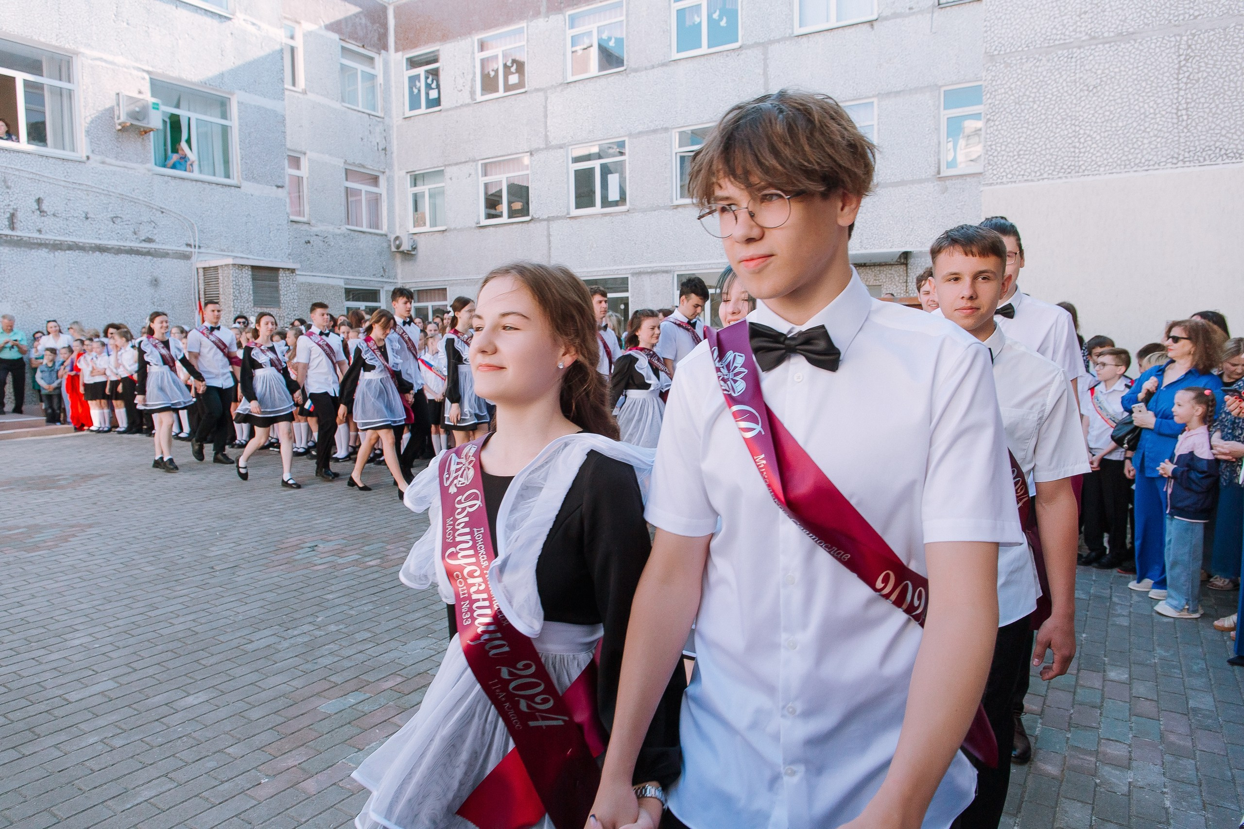 11 класс 33 школа. Выпускные альбомы Натальи Бутко: Новороссийск, Анапа, Геленджик