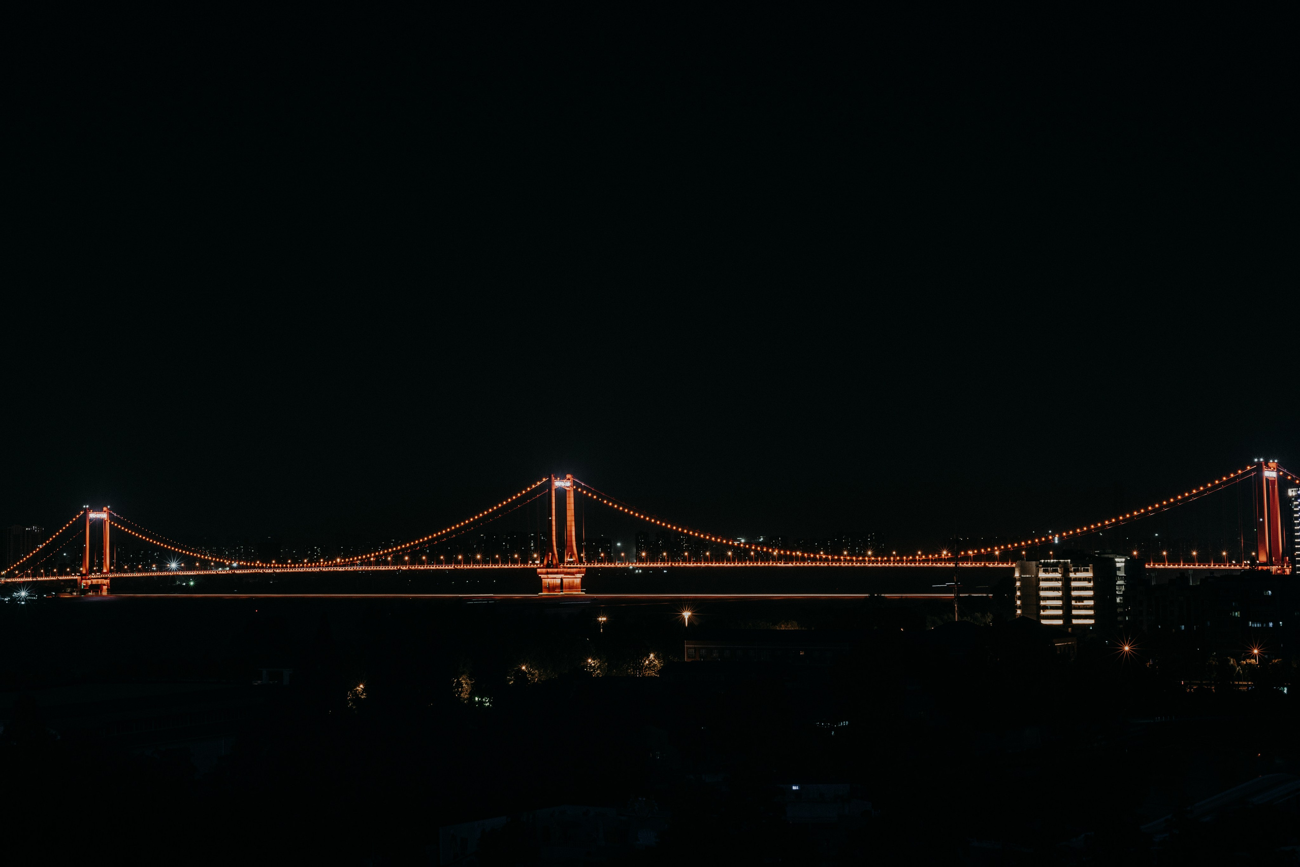 Рекламный фотограф из Гуанчжоу: путешествие по Уханю через объектив камеры. Коммерческий и предметный фотограф в Гуанчжоу Коваленко Александр