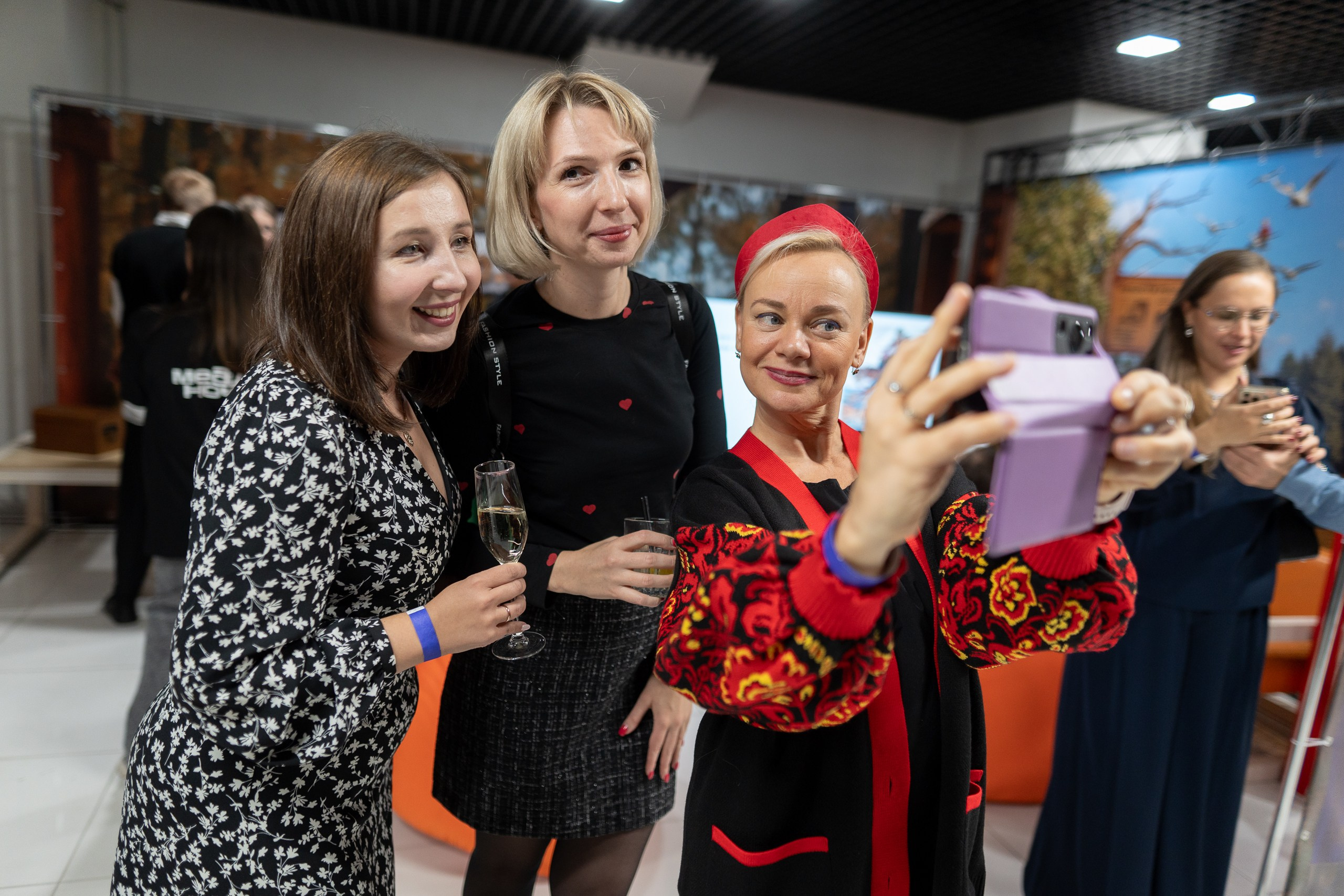 МЕДИАНОЧЬ 2024. Репортажный фотограф Красноярск Алекс Чампакхам