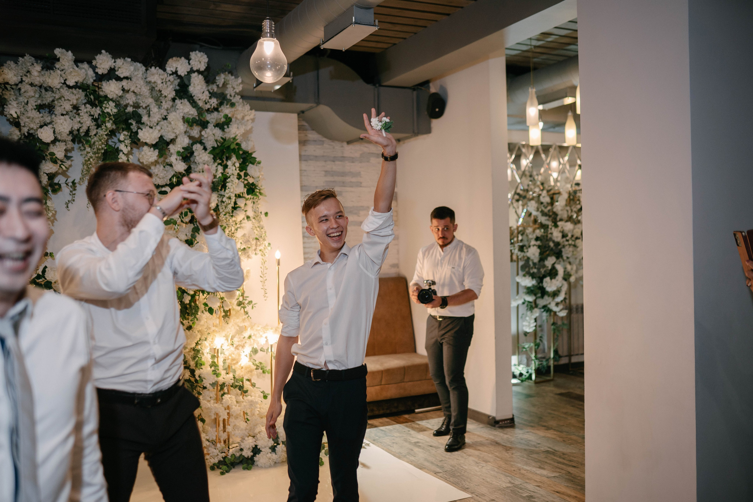 Нанфу и Александра. Первая встреча, лавстори, церемония и банкет. Фотограф Чита. Индивидуальные портреты, LoveStory, свадьбы