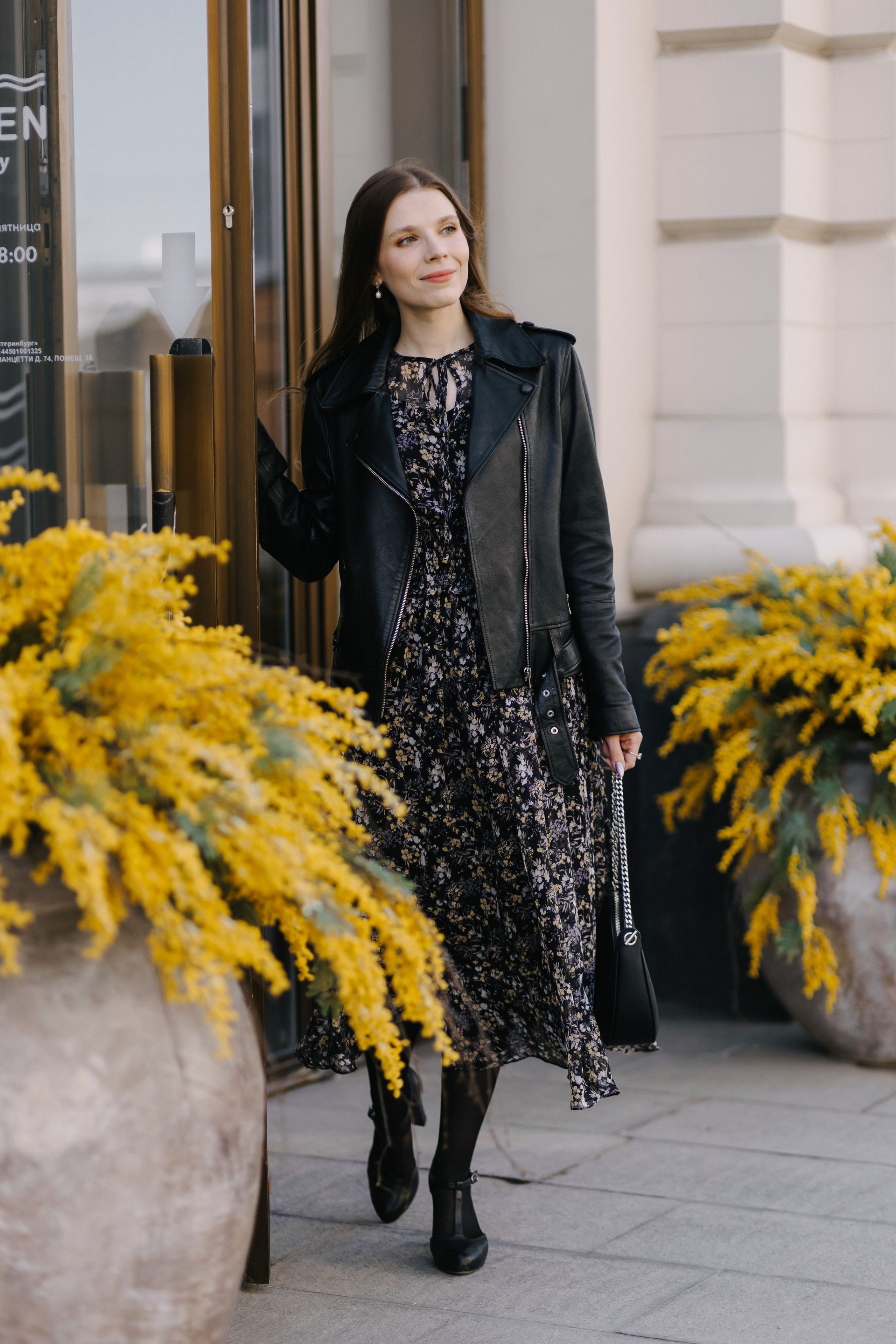 Стрит-фотосессия для Анастасии. Дмитрий Судаков, фотограф в Екатеринбурге и Москве