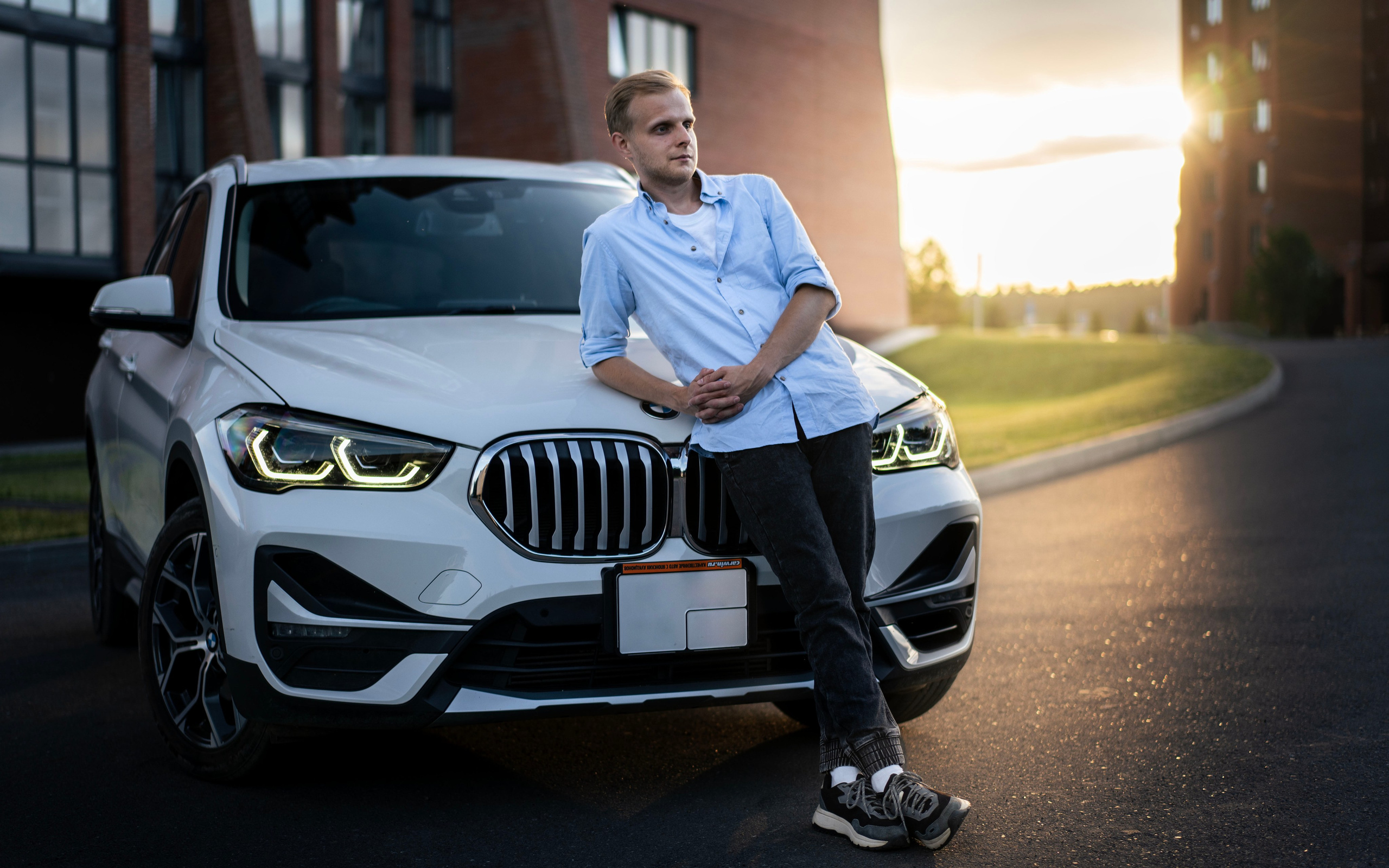 BMW X1. Автомобильный фотограф 3VIPHOTO #Томск