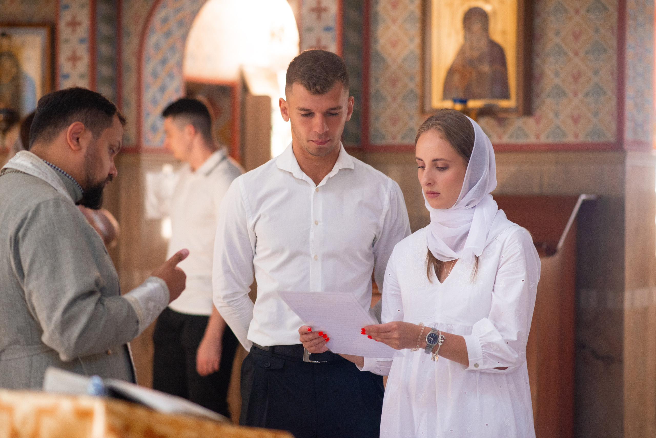 Крещение Есении в хр.Андрея Первозванного. Семейный фотограф на выписку из роддома и крещение Минск Настя Гришук