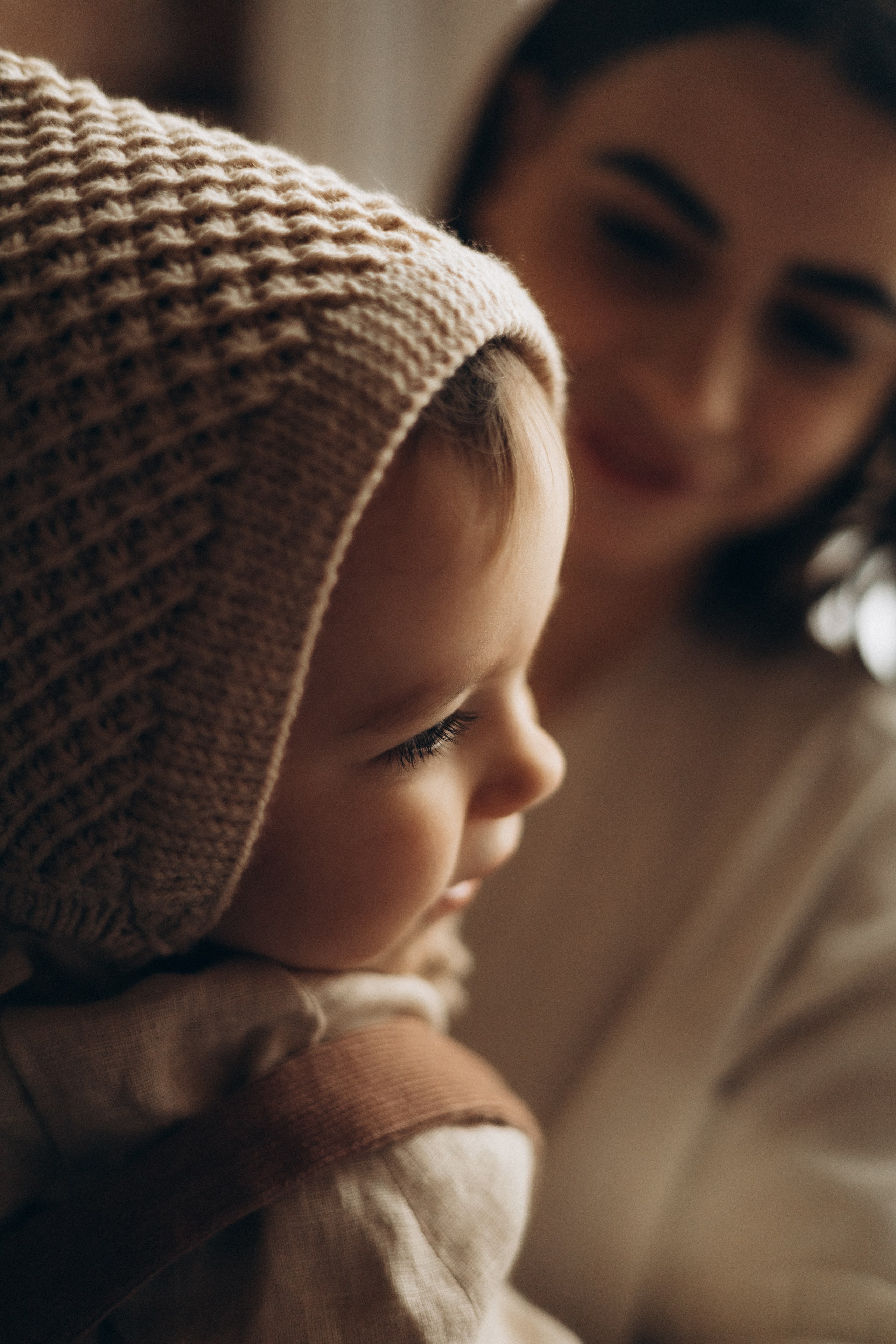 Валя и малышка Ева. Семейный, домашний, ньюборн фотограф Москва Цветкова Елизавета