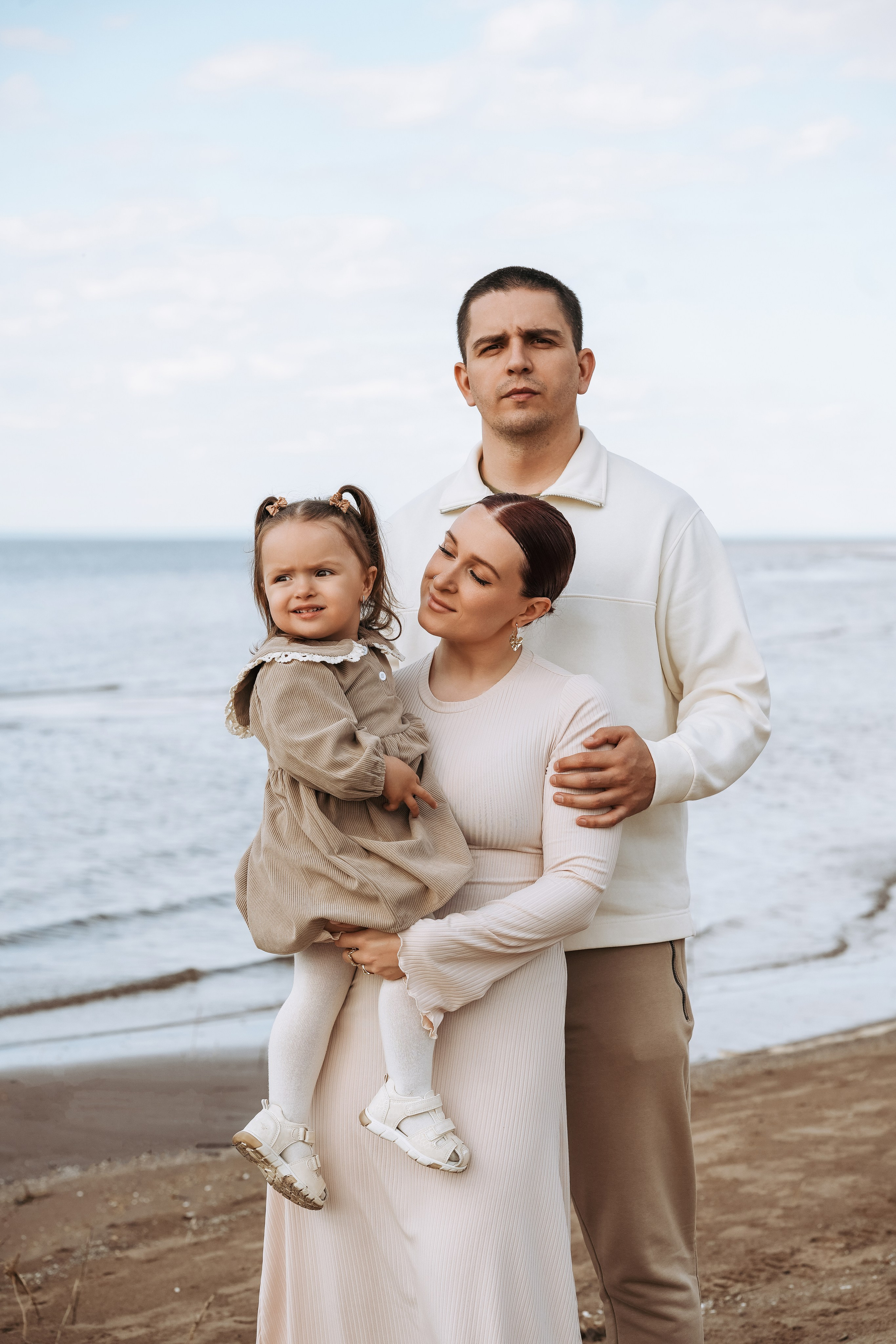 Берег Волги. Семейный и свадебный фотограф в Ульяновске Арина Авдеева