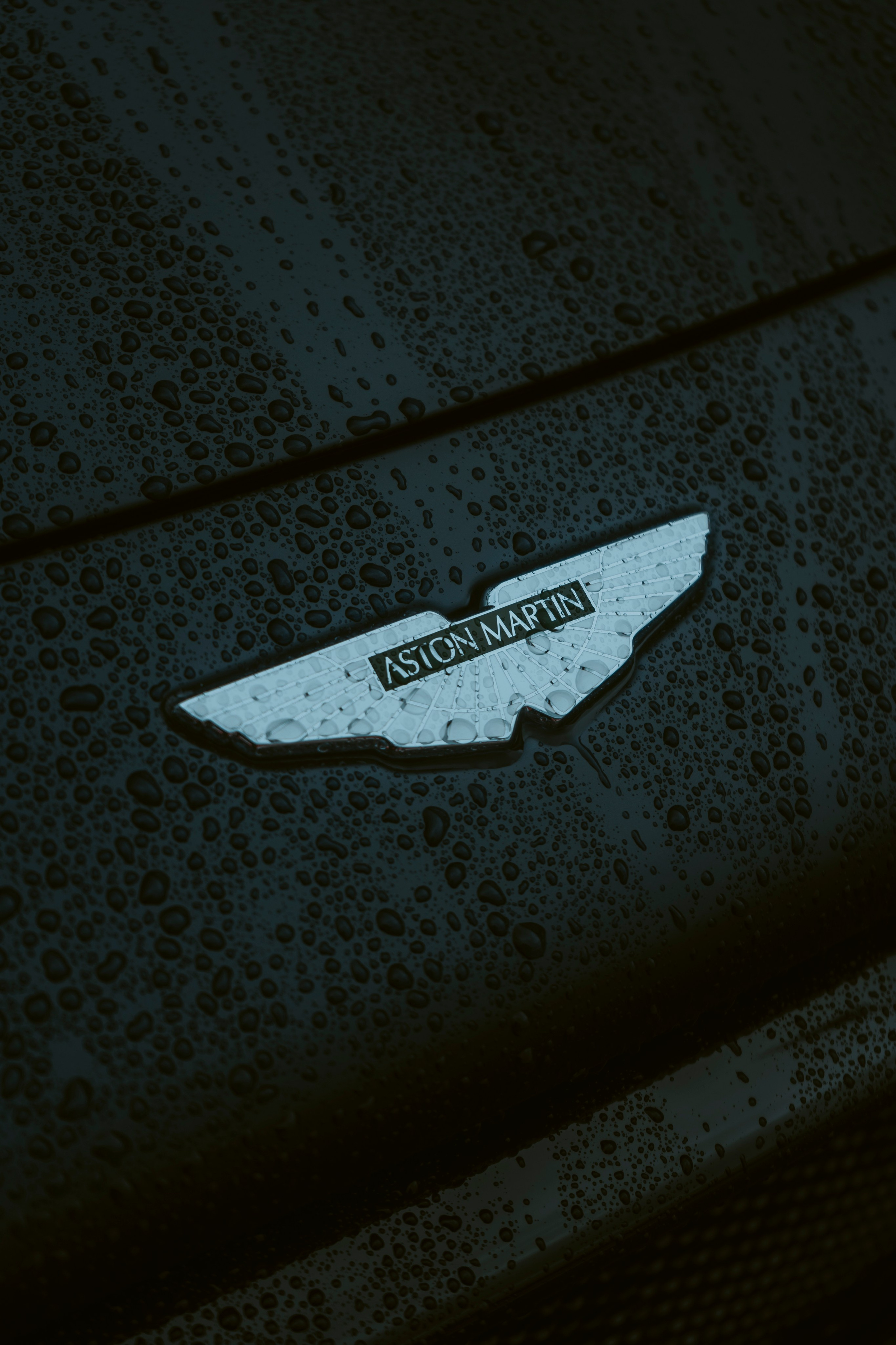 Aston Martin Vantage. Автомобильный и коммерческий фотограф Москва