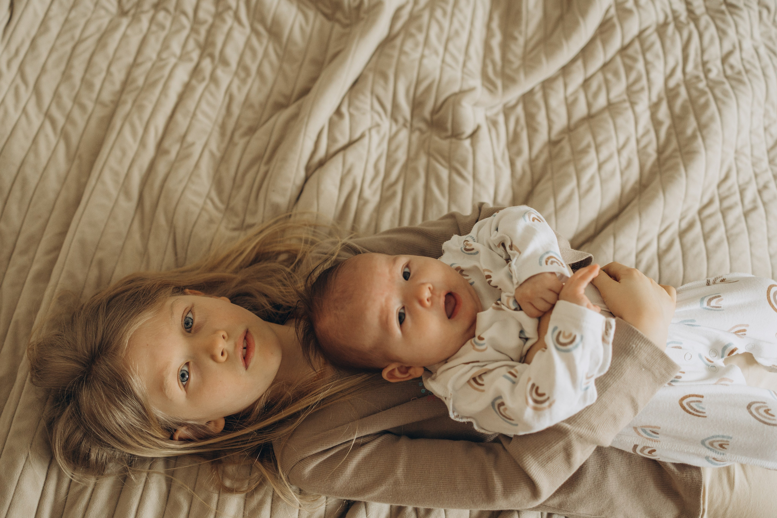 Эля, Вася, Алиса, Ева, Мира и Яся. Семейный фотограф в Москве Виктория Ястребинская