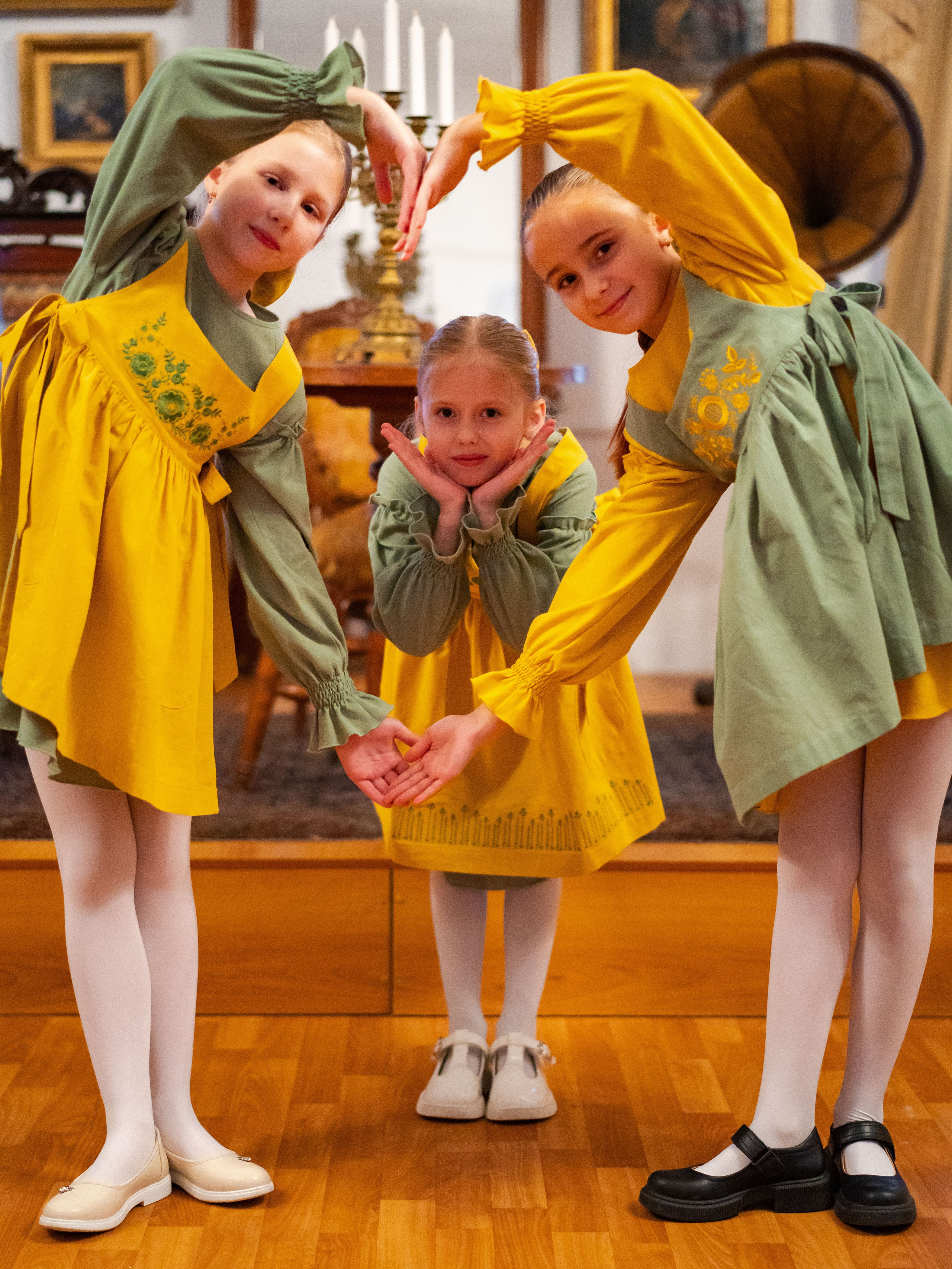 Показ одежды в рамках выставки «105. Лучшее». Фотограф Москва