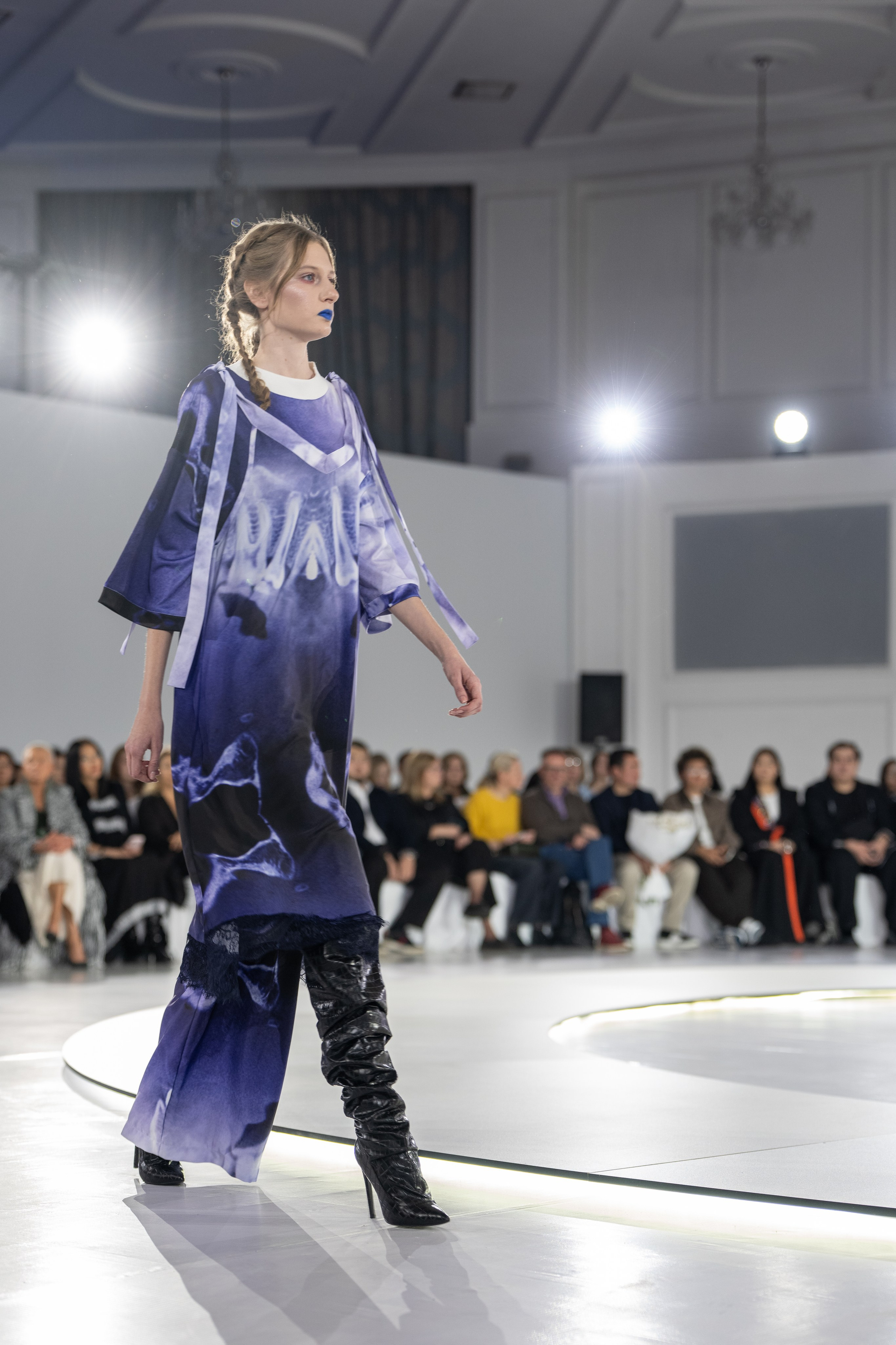 Брэнд Yang Lain. Сайт Алматинского НЮ АРТ, будуар и фэшн фотографа Дениса Карпенко